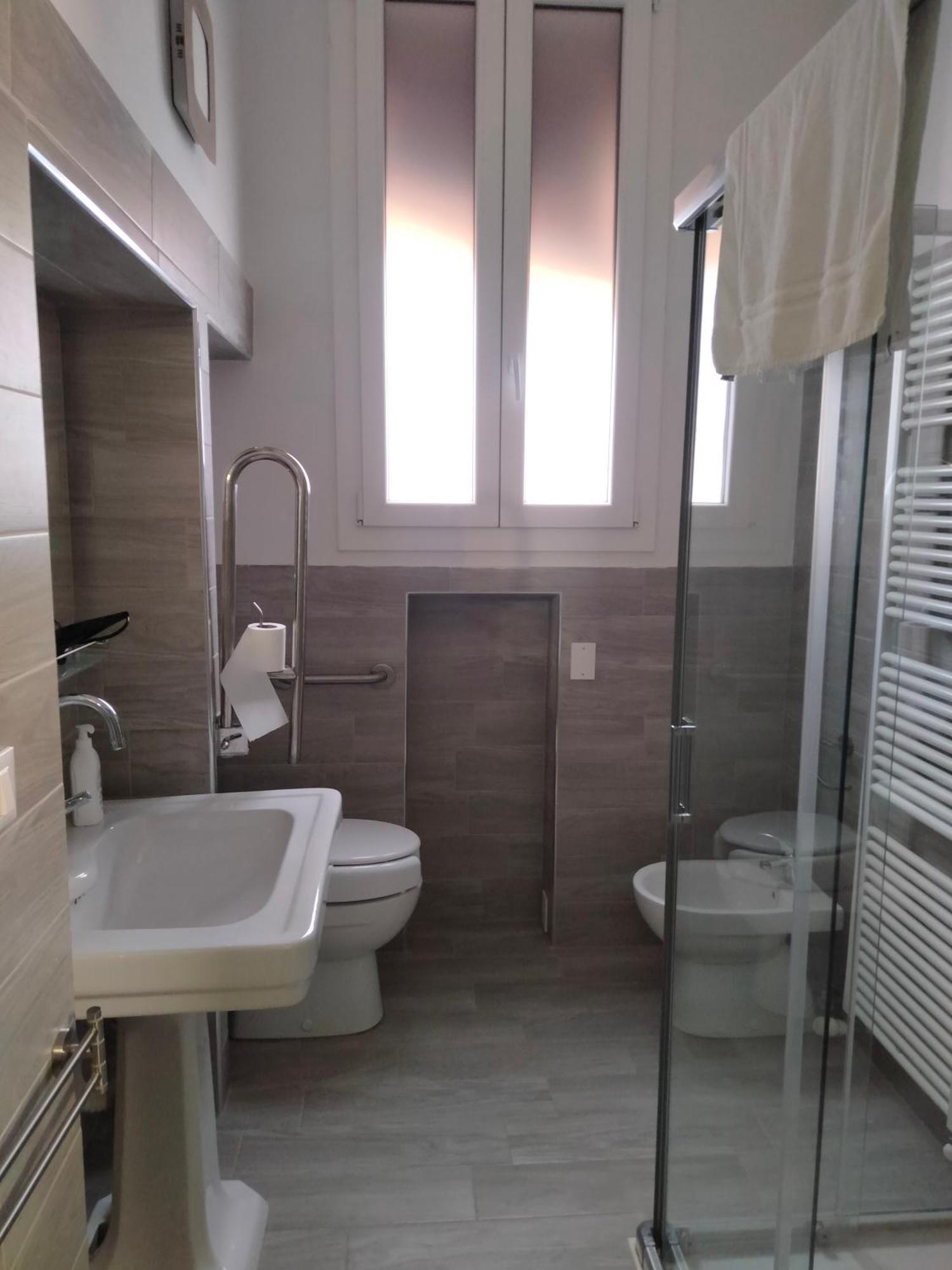 Casa de hóspedes Piazza Santo Stefano 6 - By Bolognacentro Luxuryh