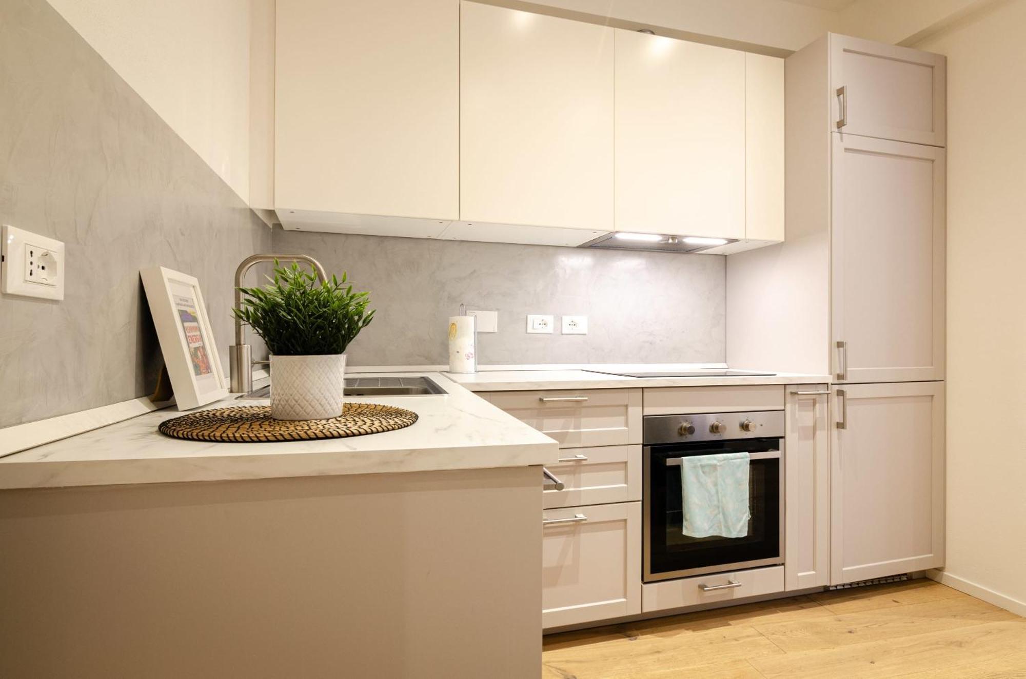 Apartment Brand New Flat In The Heart Of City Centre *