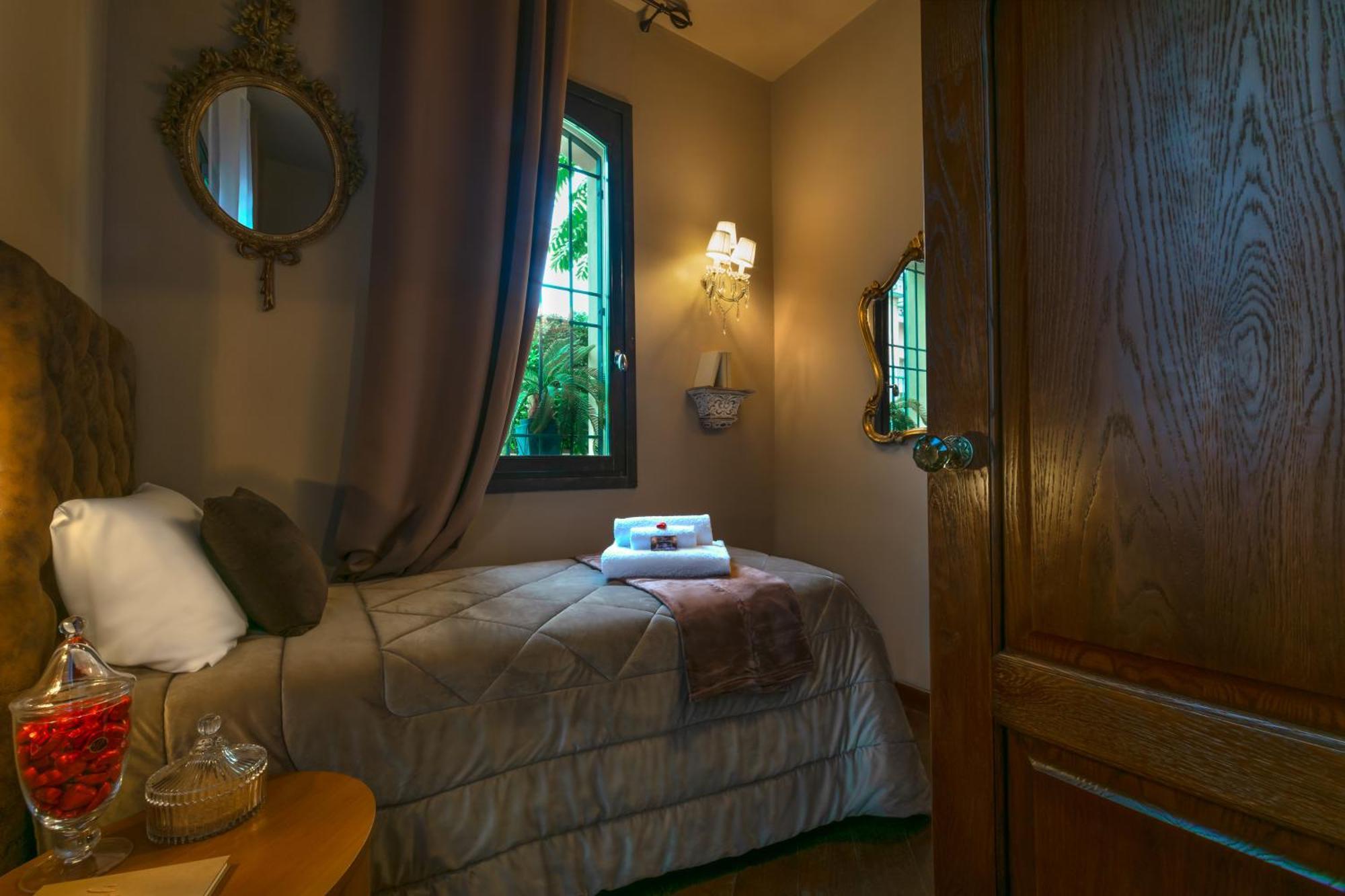 Dolce Casa Laura Apartment *