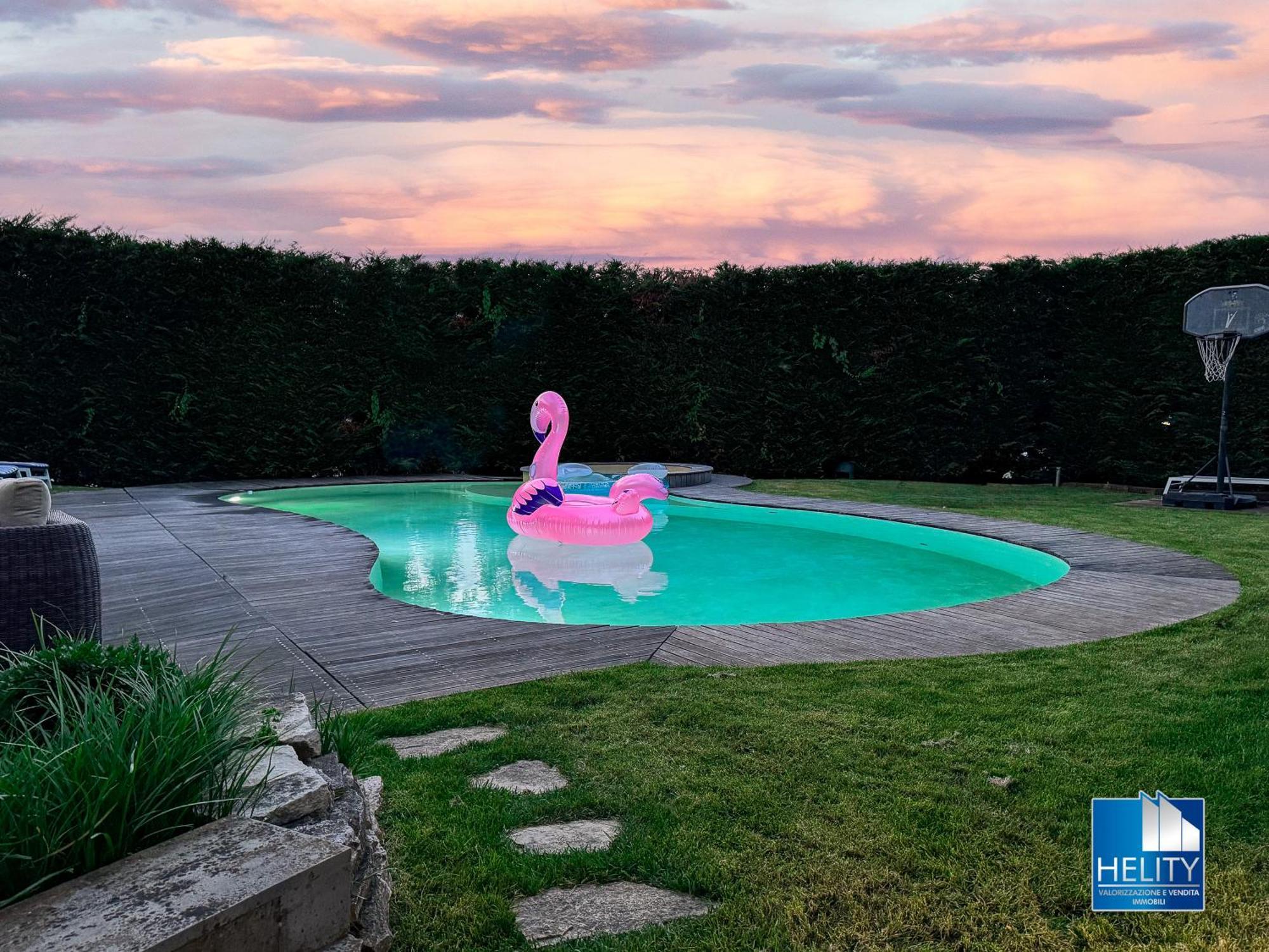 Villa Blissful Havenluxurious With Pool* * * * * Bologna