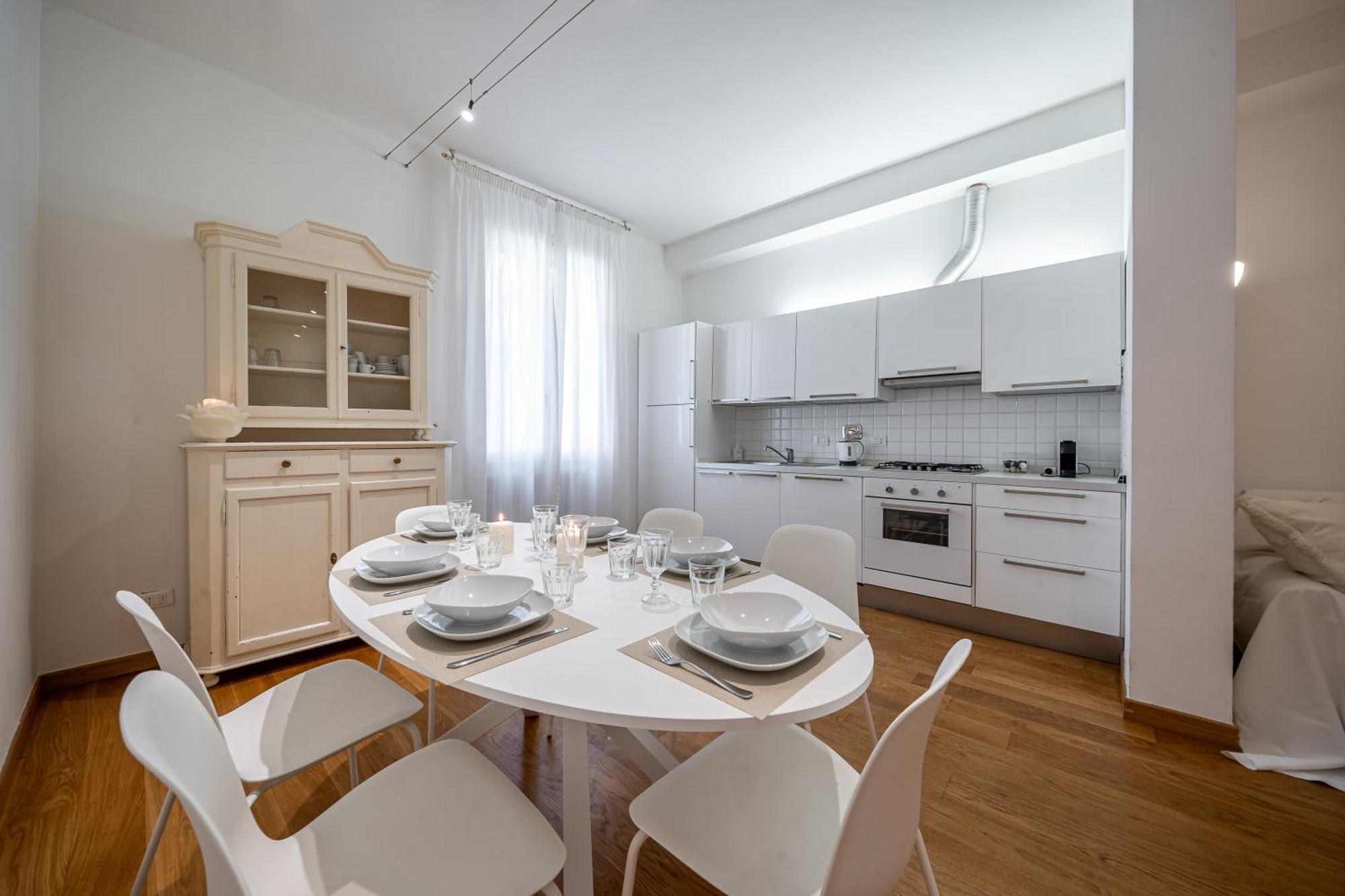 Apartment Santo Stefano 76 *