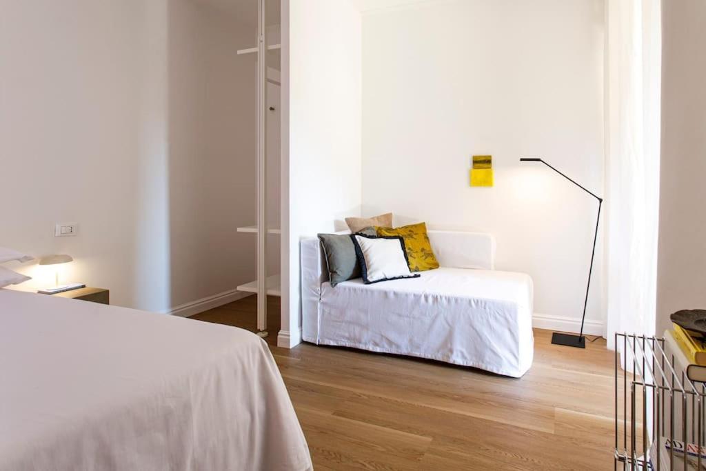 P House Apartment *