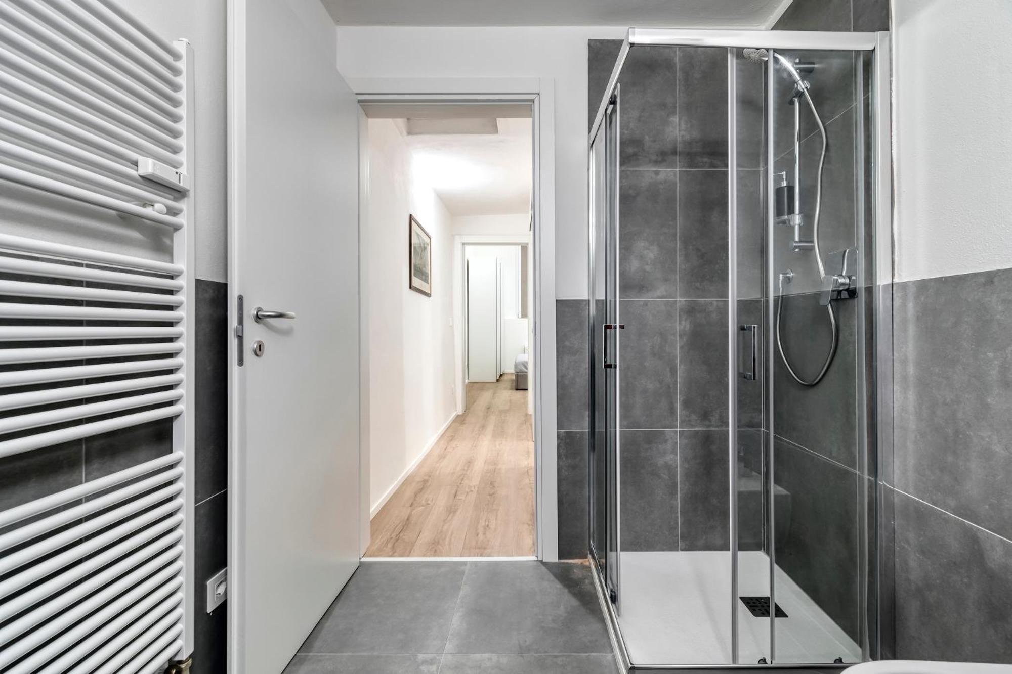 Carbonara Palace 1 - Luxury Comfort Under Medieval Towers Bolonha