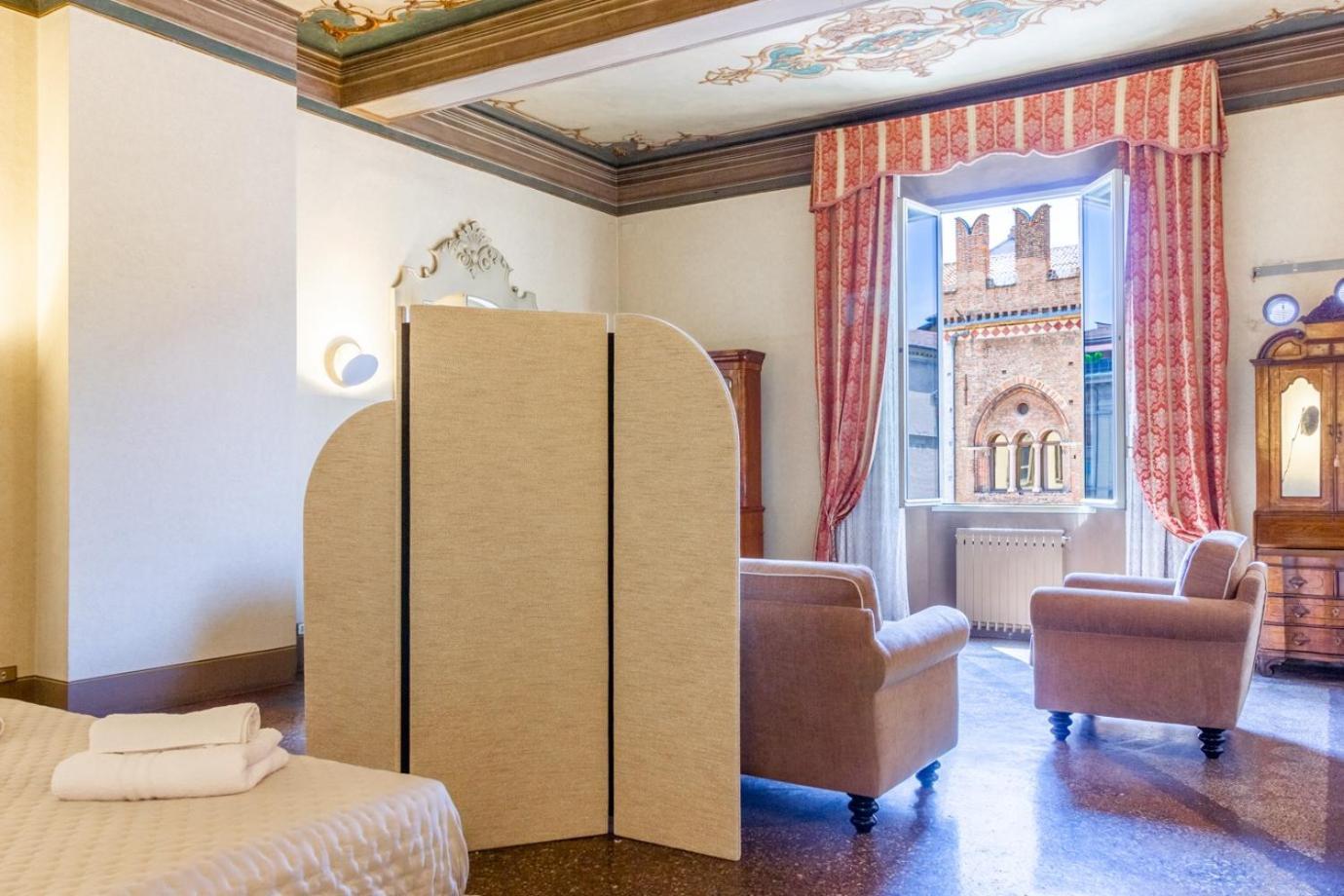 Casa Hygiea In Canton De' Fiori * Bologna