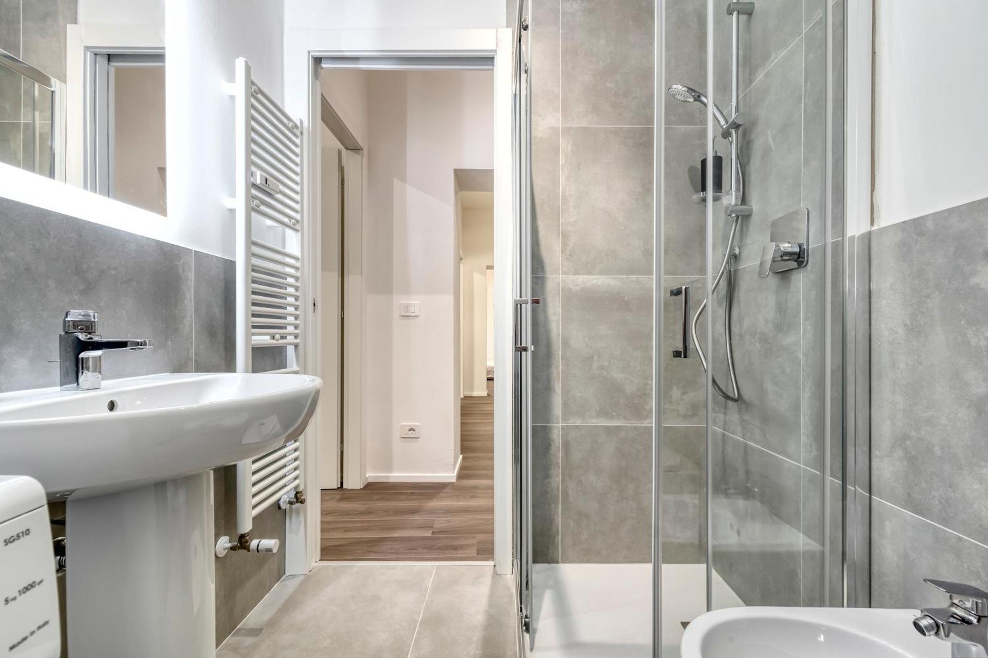 Carbonara Palace 3 - Luxury Comfort Under Medieval Towers Appartement *