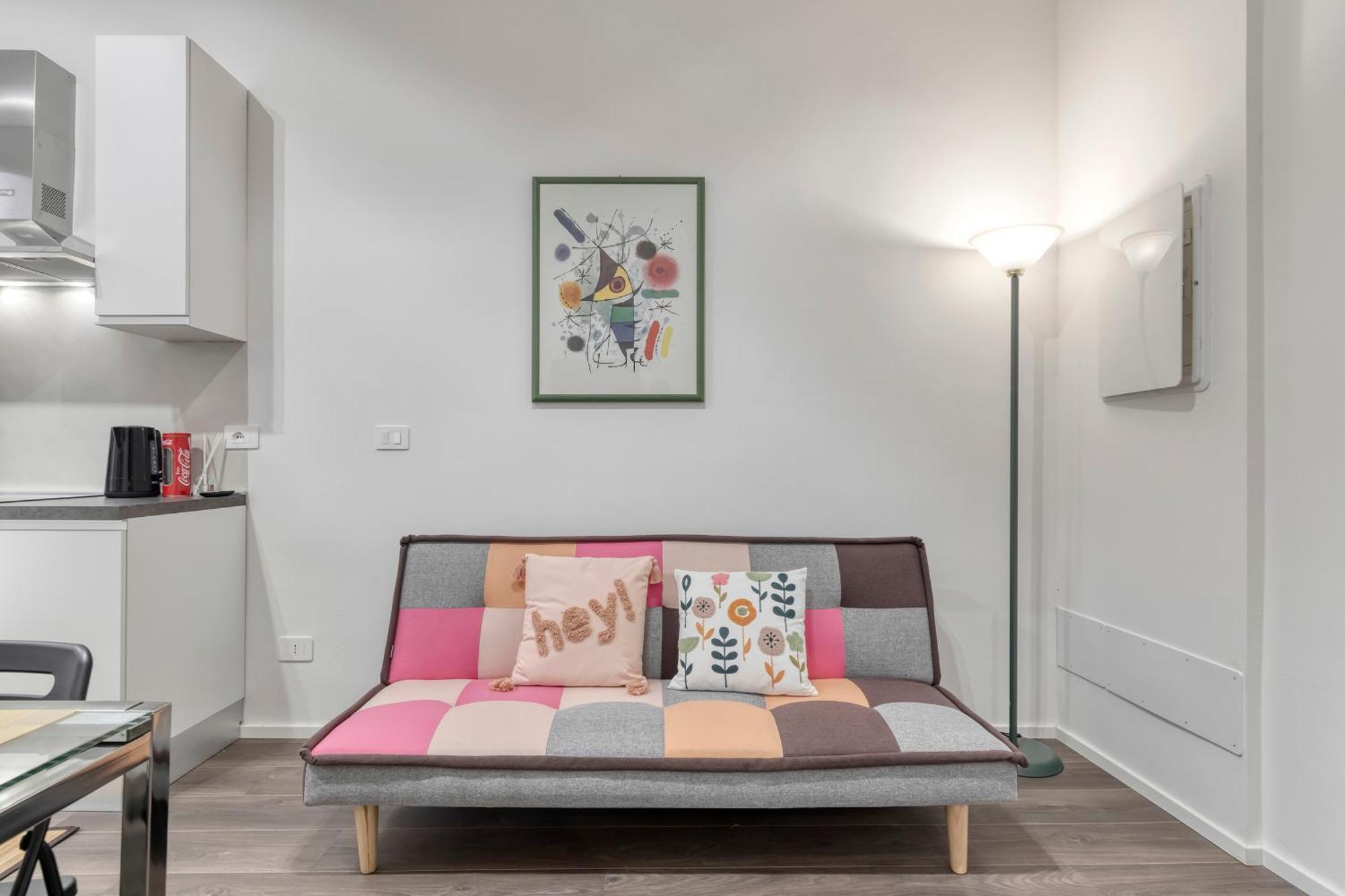 Carbonara Palace 3 - Luxury Comfort Under Medieval Towers *