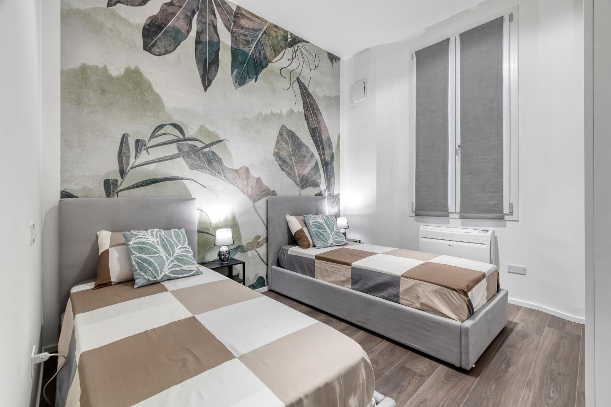 Carbonara Palace 3 - Luxury Comfort Under Medieval Towers Bologna