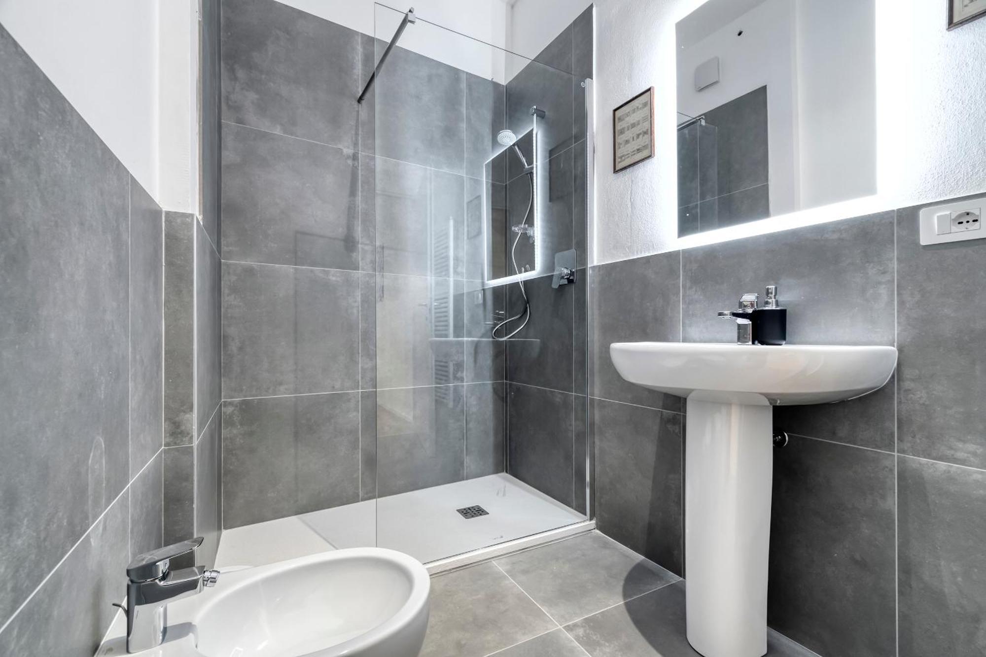 Carbonara Palace 2 - Luxury Comfort Under Medieval Towers Apartment Bologna