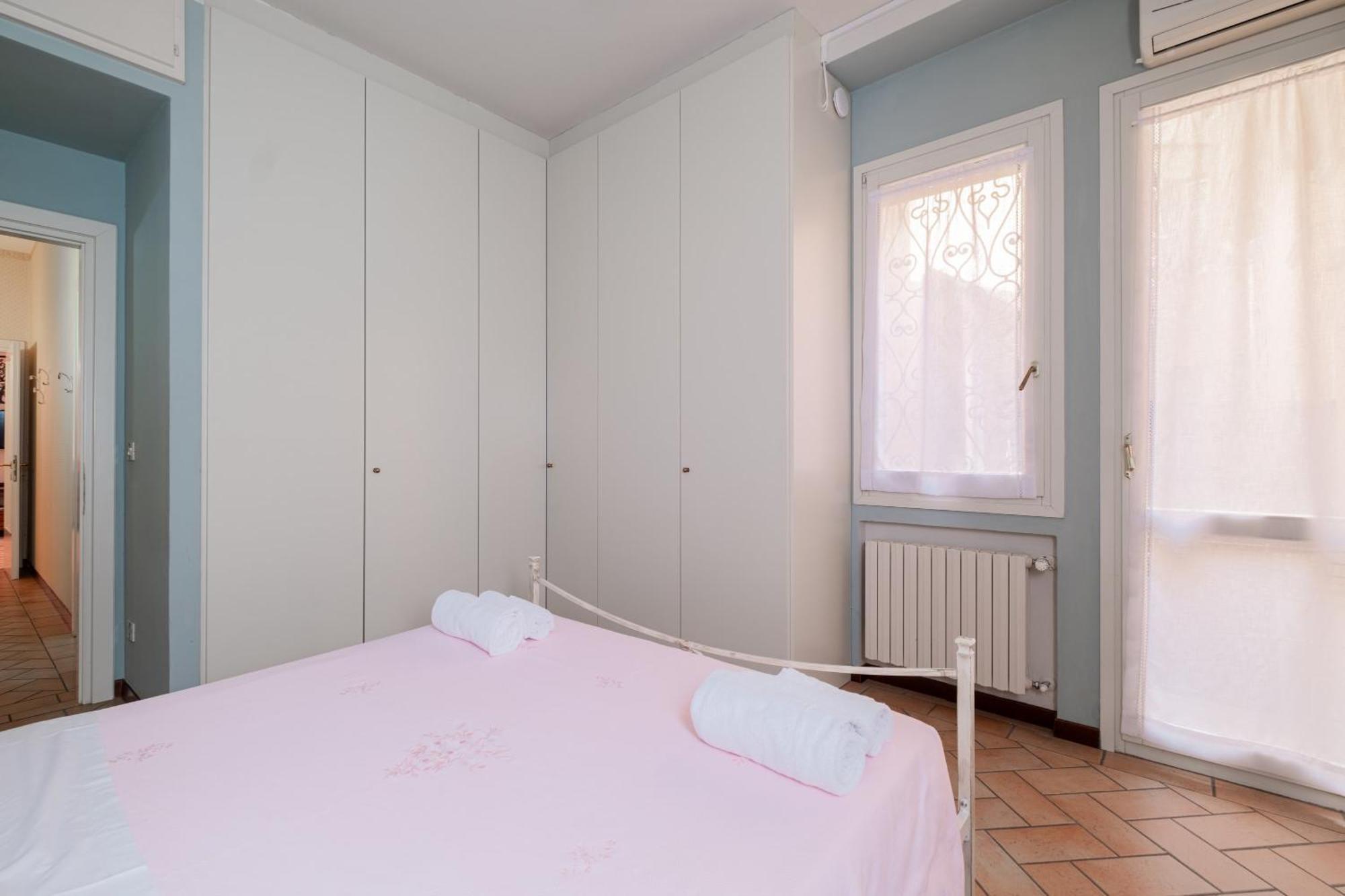 Homeby, Petroni House * Bologna