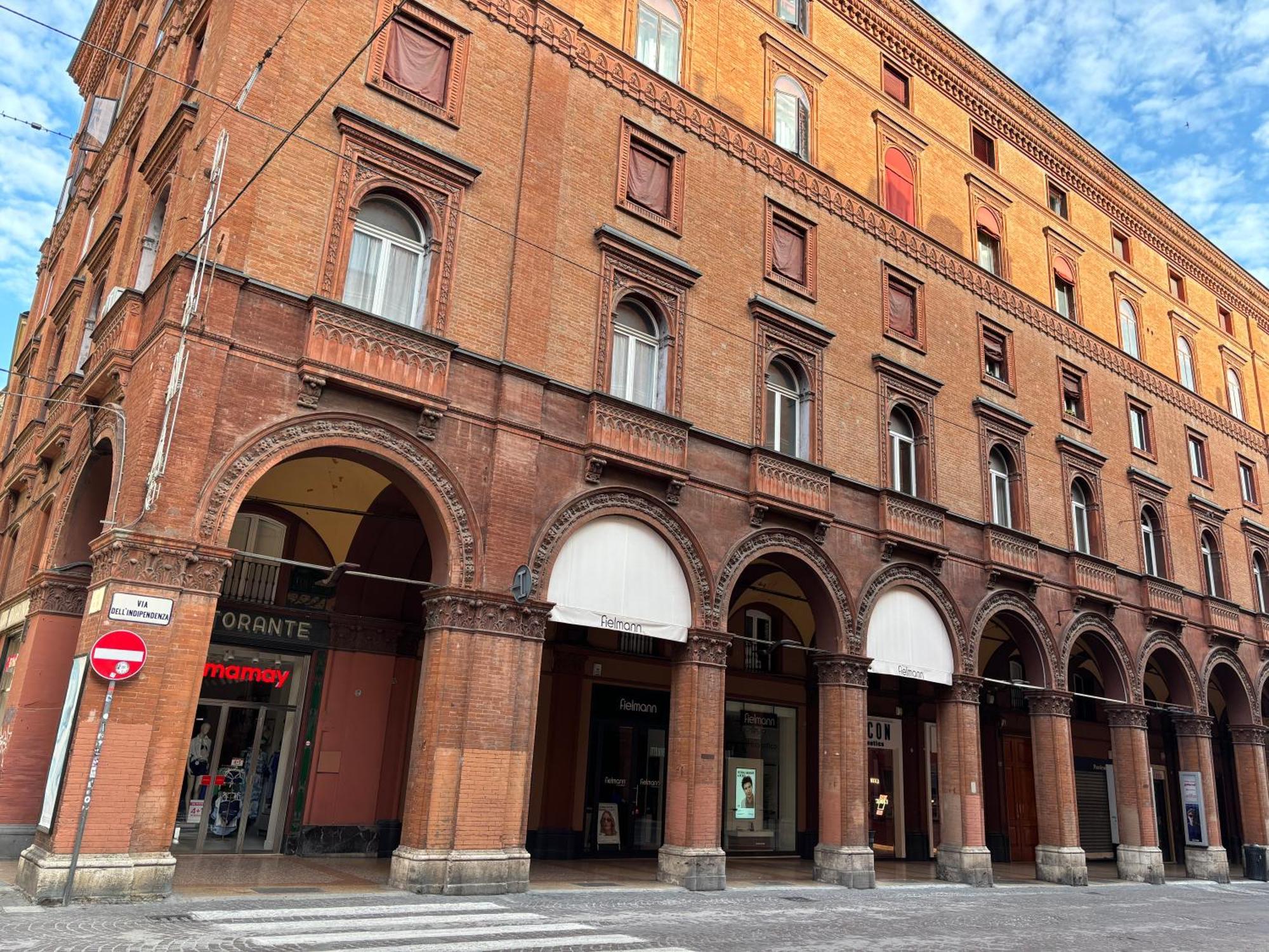 Indipendenza 24