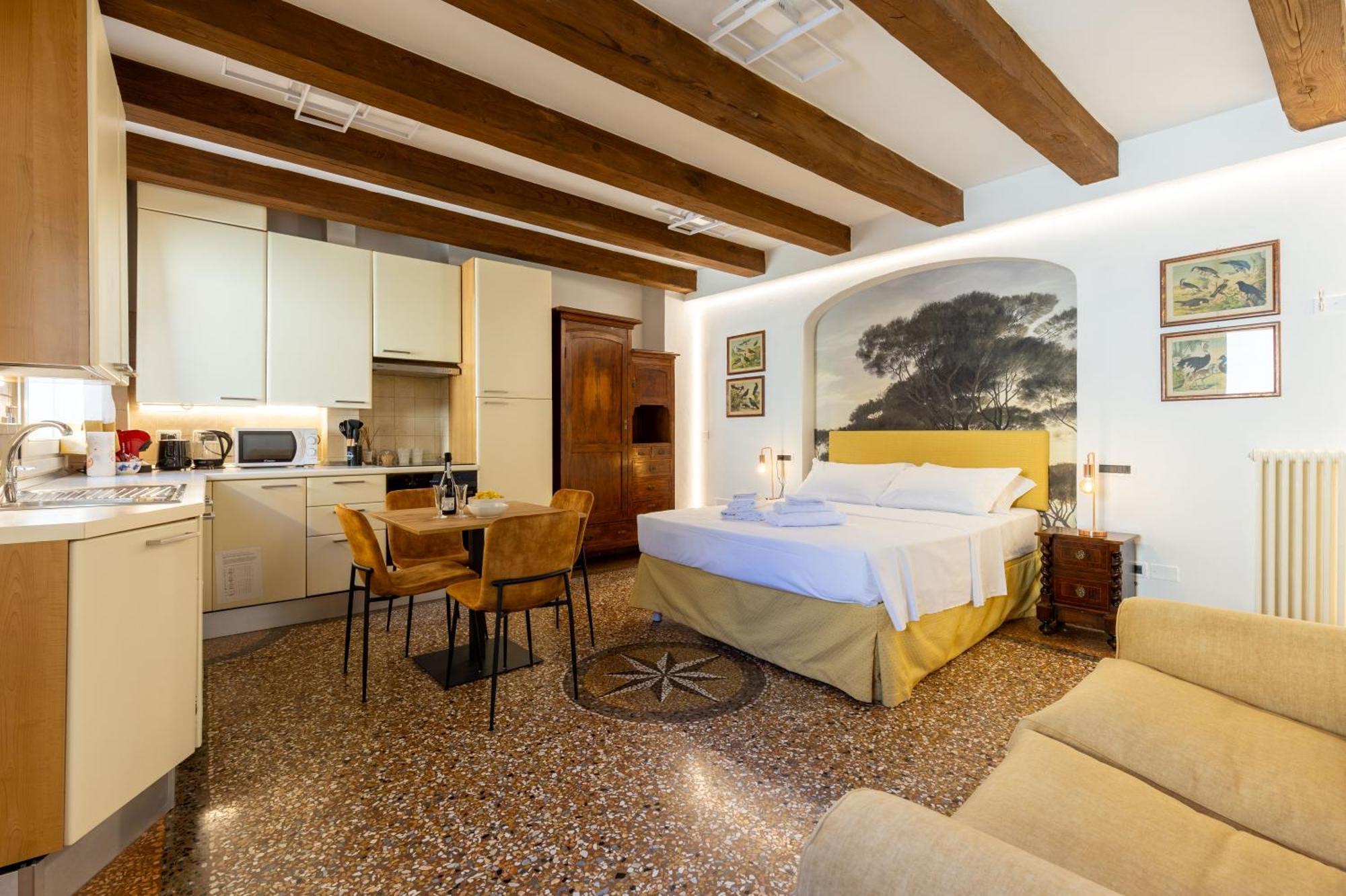 Apartment Frassinago Deluxe Suites-bolognarooms
