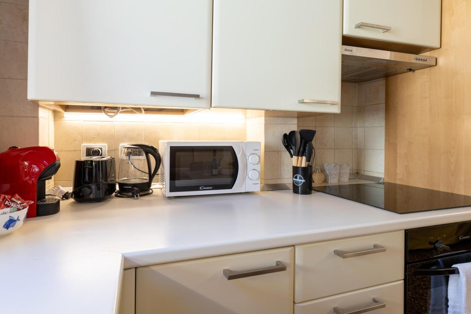 Apartment Frassinago Deluxe Suites-bolognarooms