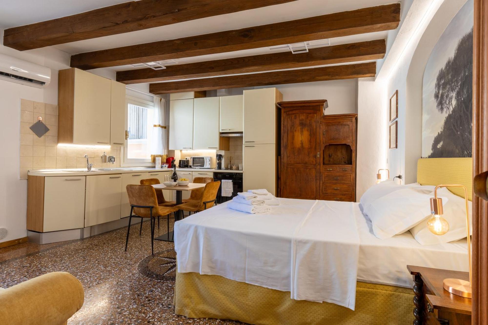 Frassinago Deluxe Suites-bolognarooms Apartment *