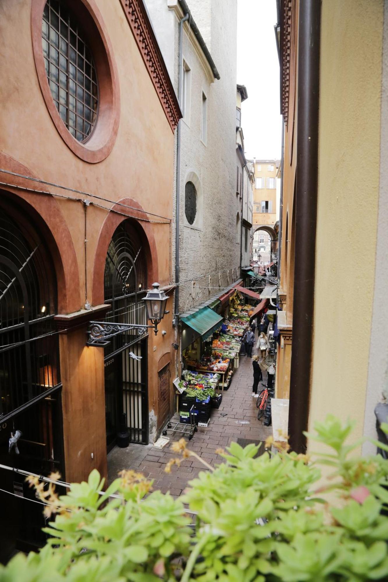 Delle Drapperie 3* Bologna
