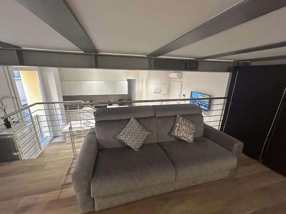 Ariosti 3 - Piazza Maggiore Apartment *
