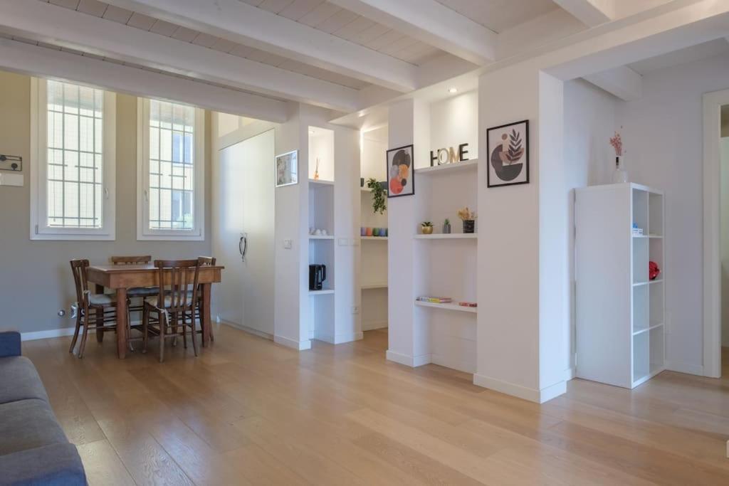 Apartment Luxury Penthouse In The Heart Of Bologna