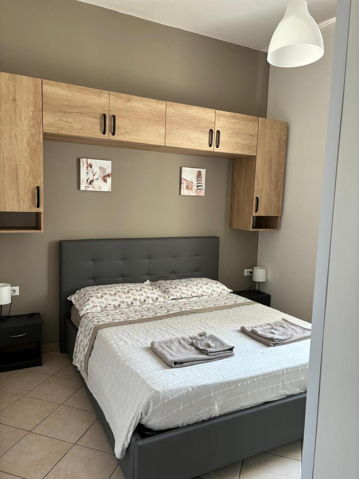 Home&stazione Affittacamere Bologna
