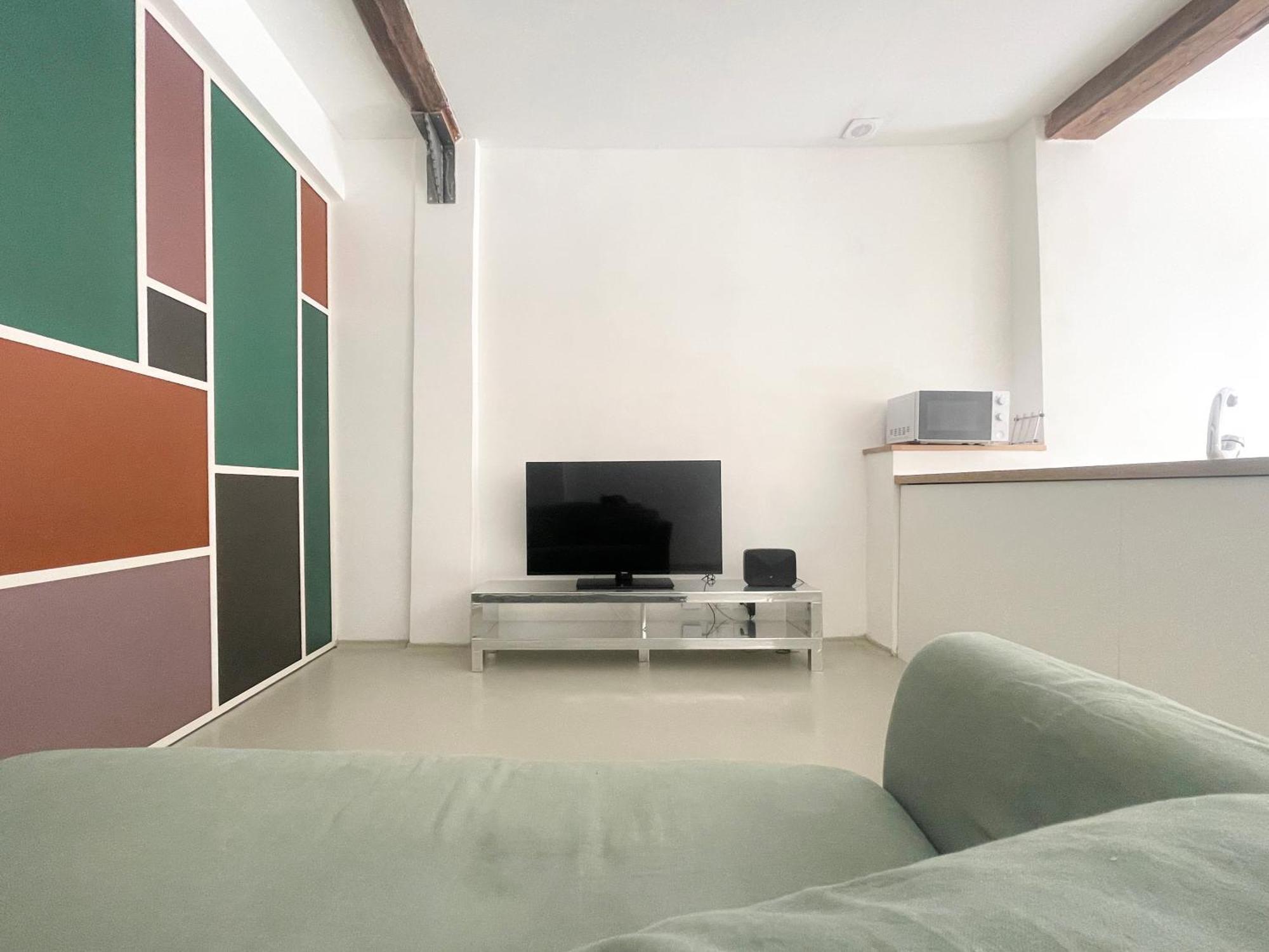 Casa Mondrian - Ambrogio Host Appartamento Bologna