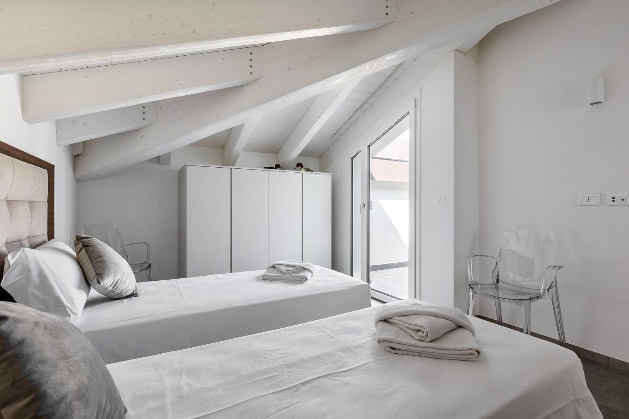 Apartment Le Dodici Porte - De Maria 5 By District *