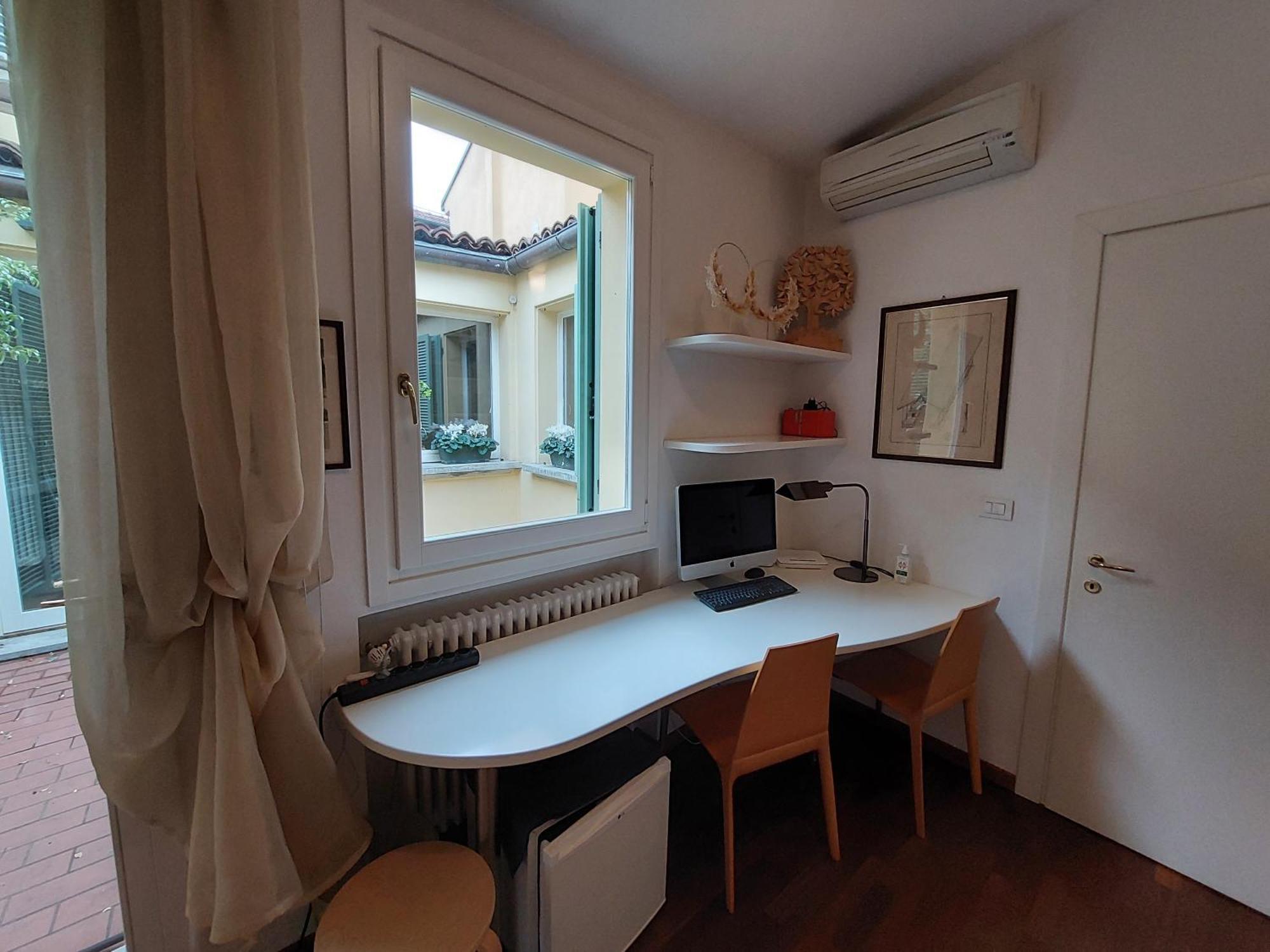 Griffoni 7 Bed & Breakfast *