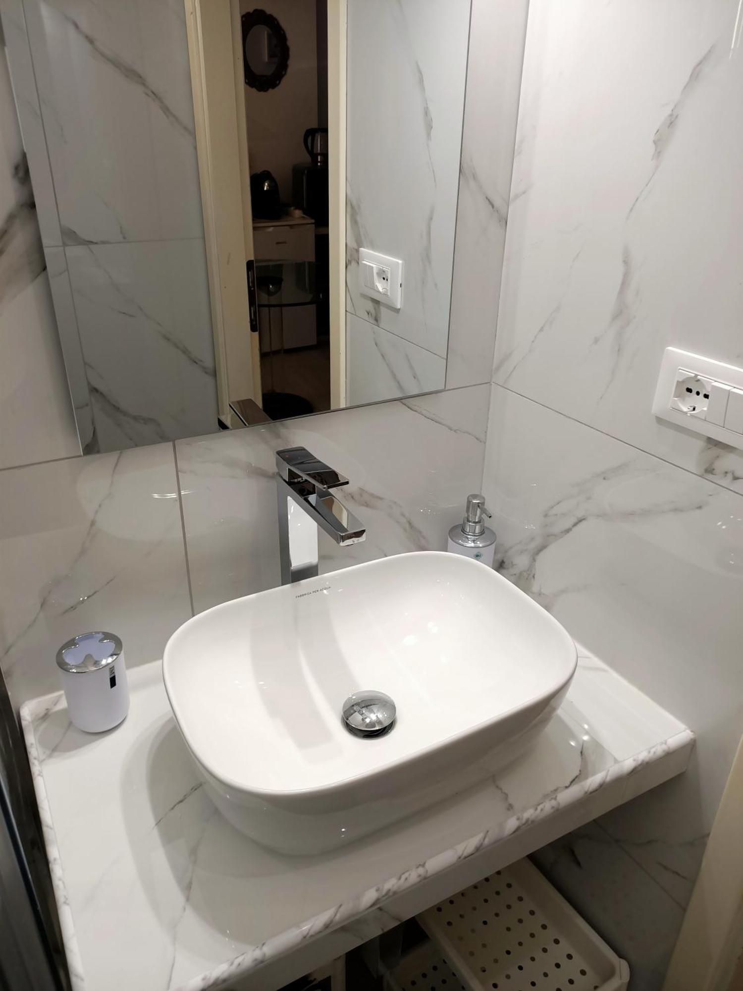 Apartment House Pratello 5 *