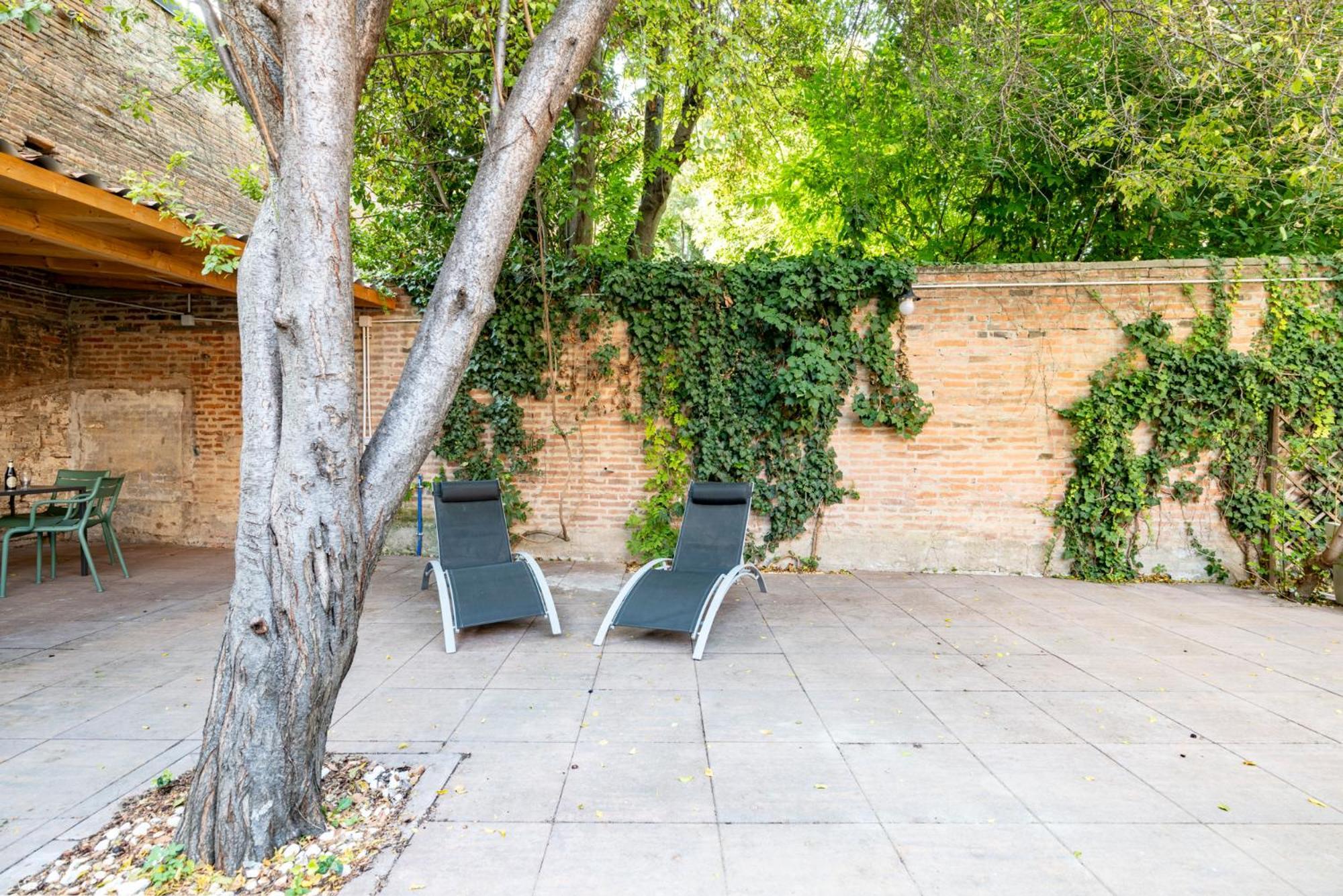Apartment Aldrovandi Luxury And