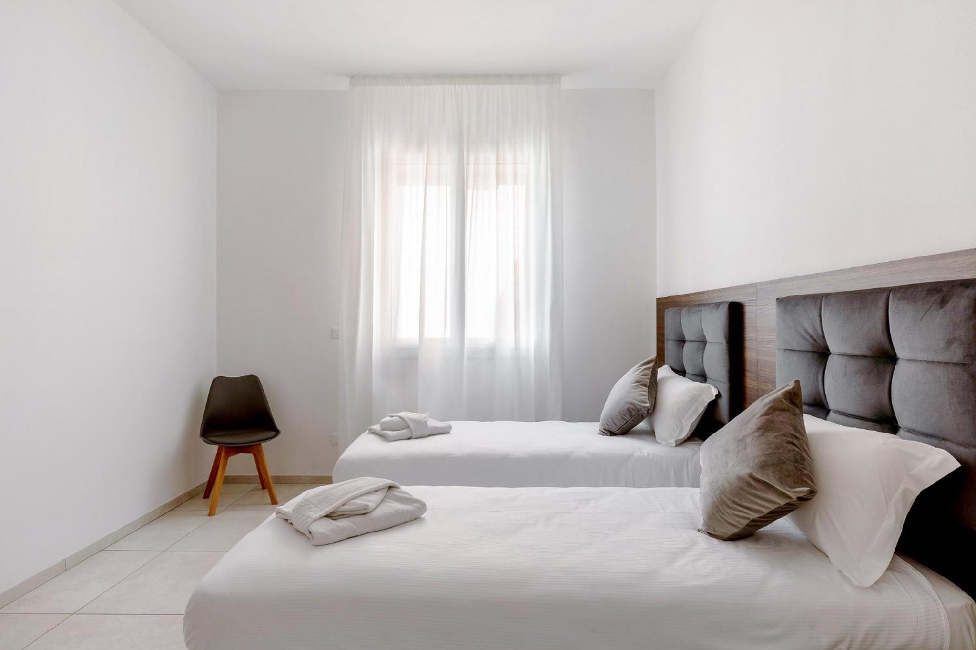 Le Dodici Porte - Porta San Felice 8 By District Apartment Bologna