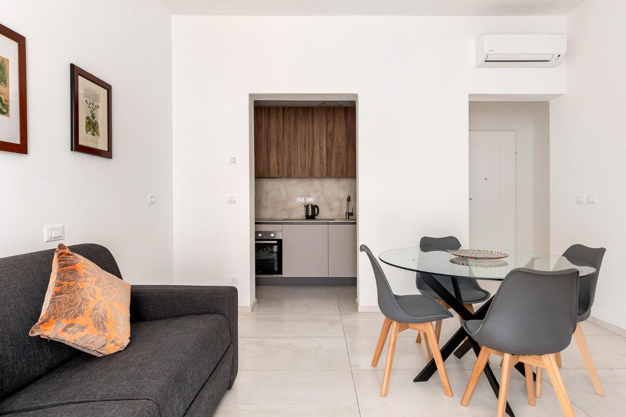 Le Dodici Porte - Porta San Felice 8 By District Apartment *