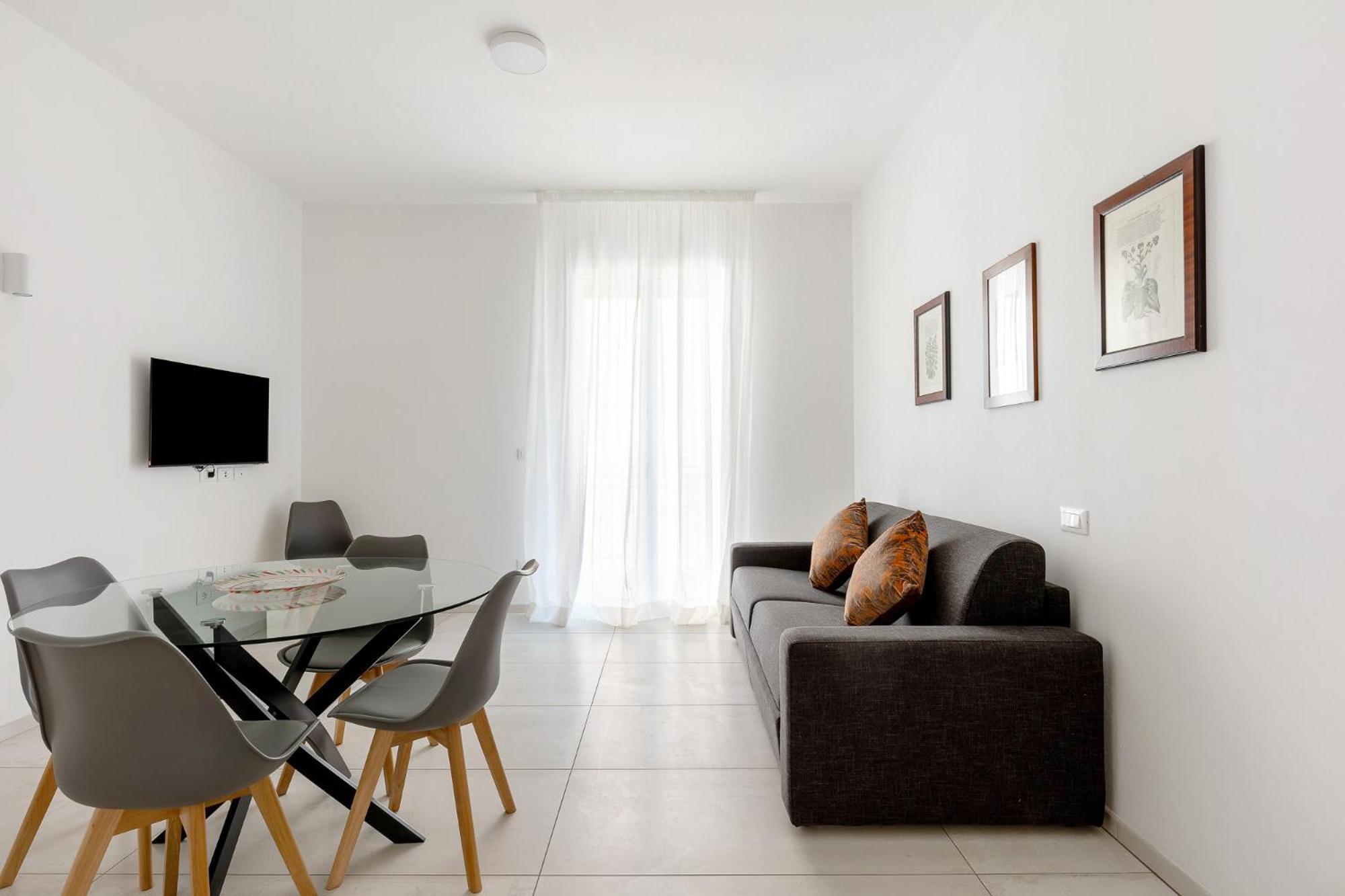 Le Dodici Porte - Porta San Felice 8 By District Apartment