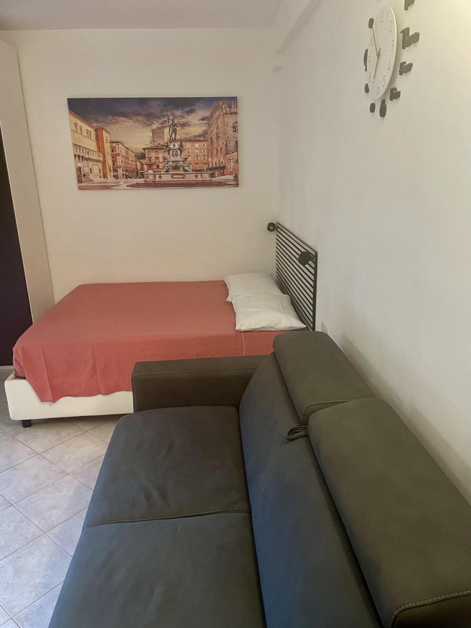 Stop&go Station House Self Check In - Fiera Alta Velocita' Apartamento Bolonha