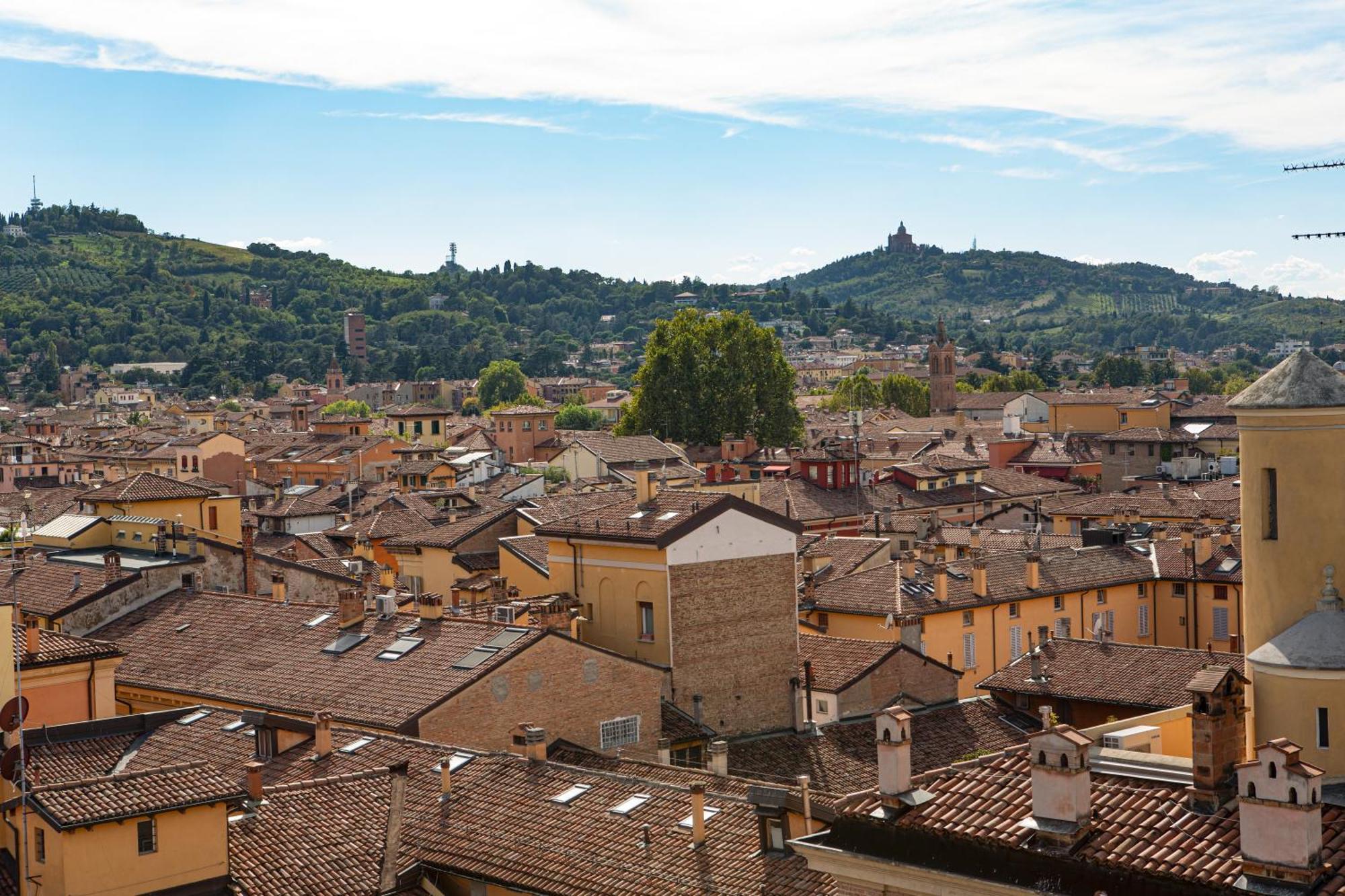 Apartment Enjoy - Luxury Experience In The Heart Of Bologna