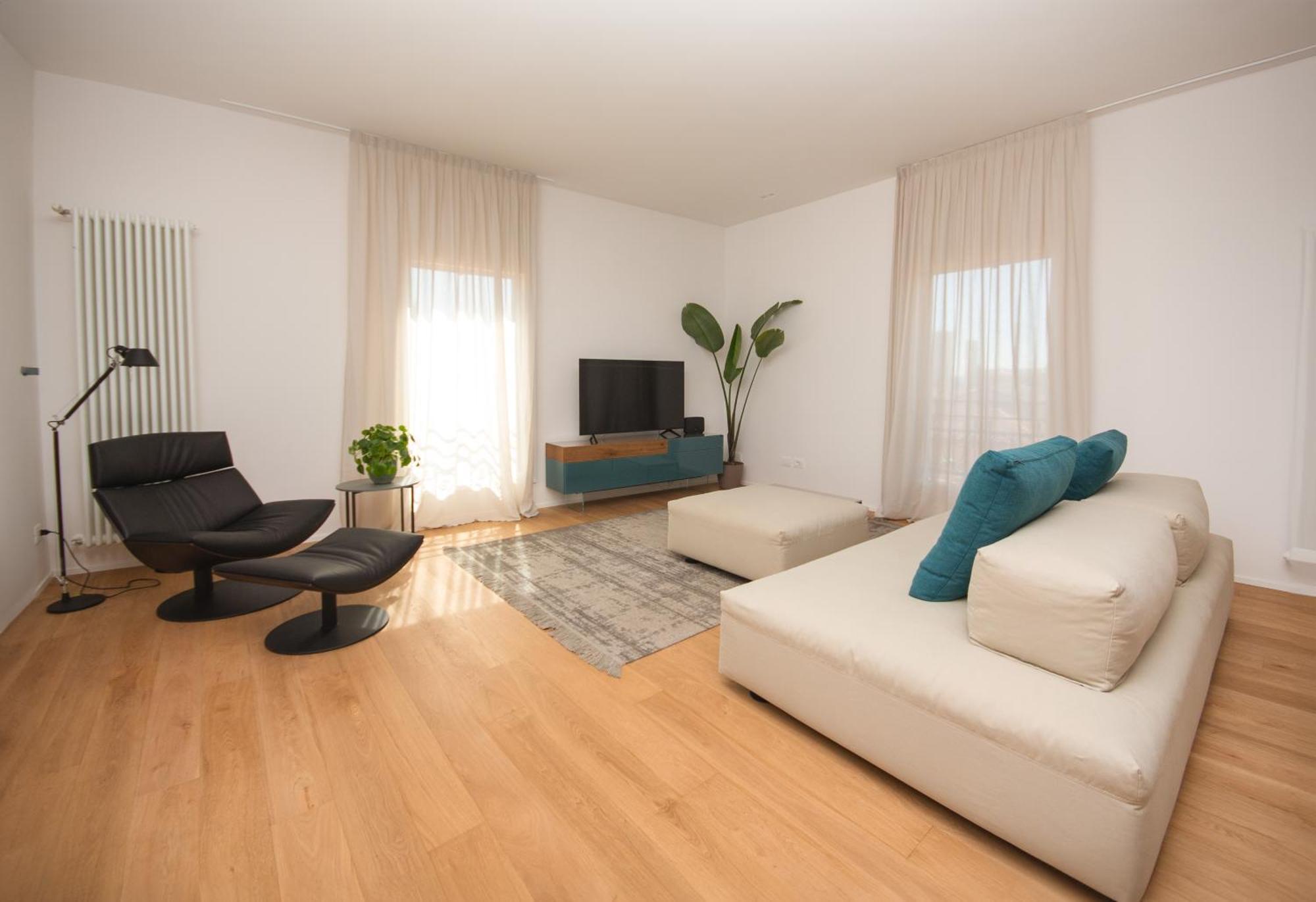 Apartment Enjoy - Luxury Experience In The Heart Of