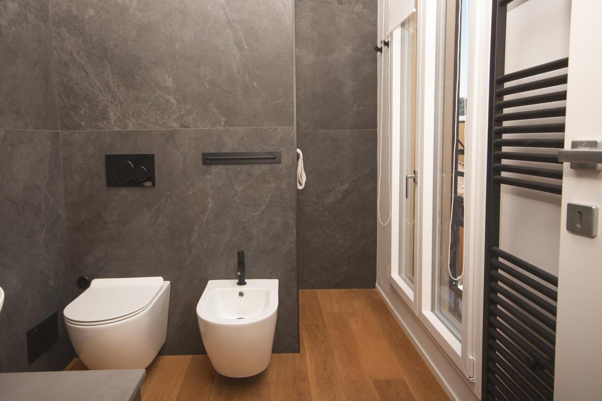 Enjoy - Luxury Experience In The Heart Of Apartment Bologna