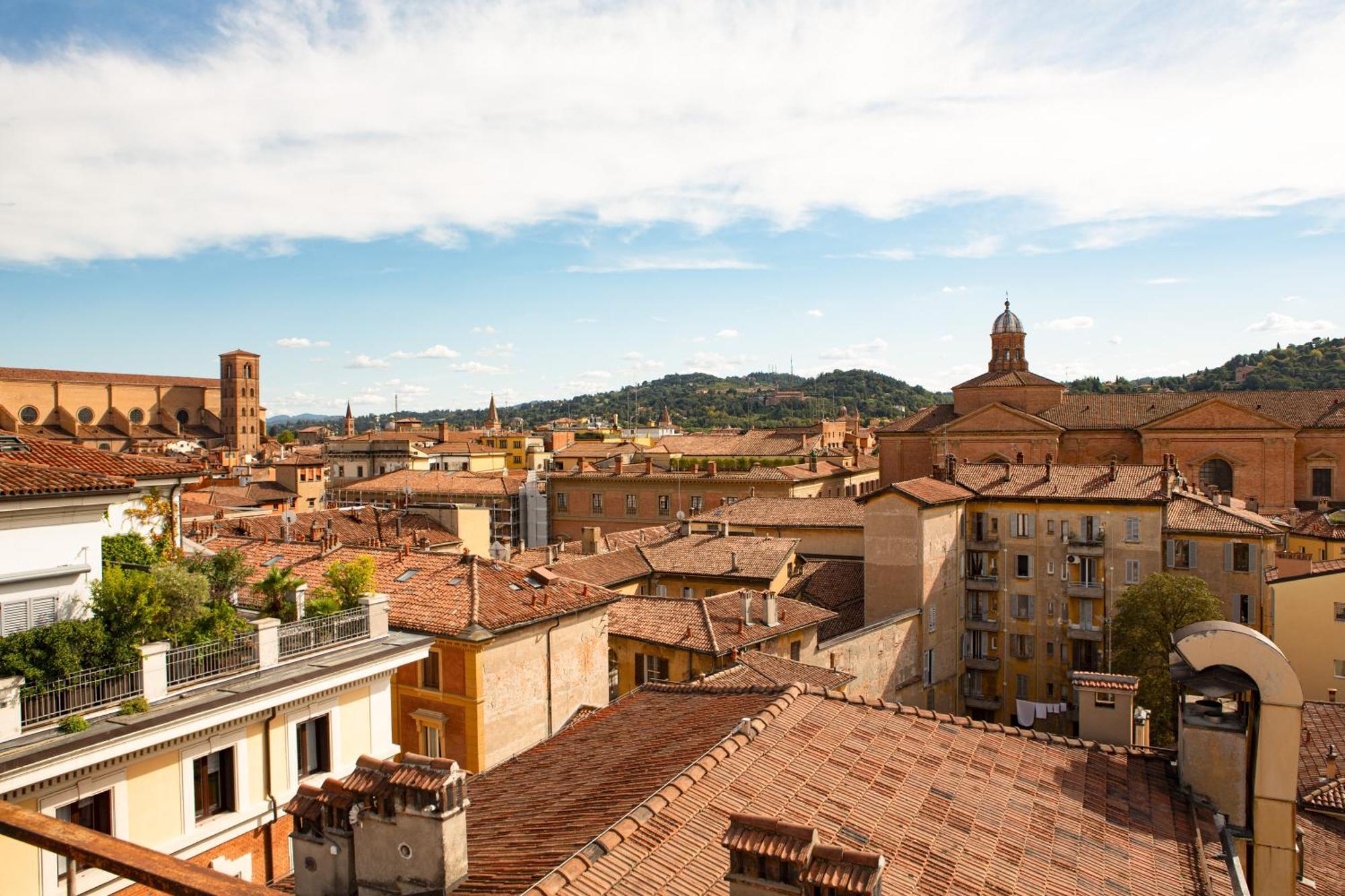 Apartment Enjoy - Luxury Experience In The Heart Of Bologna