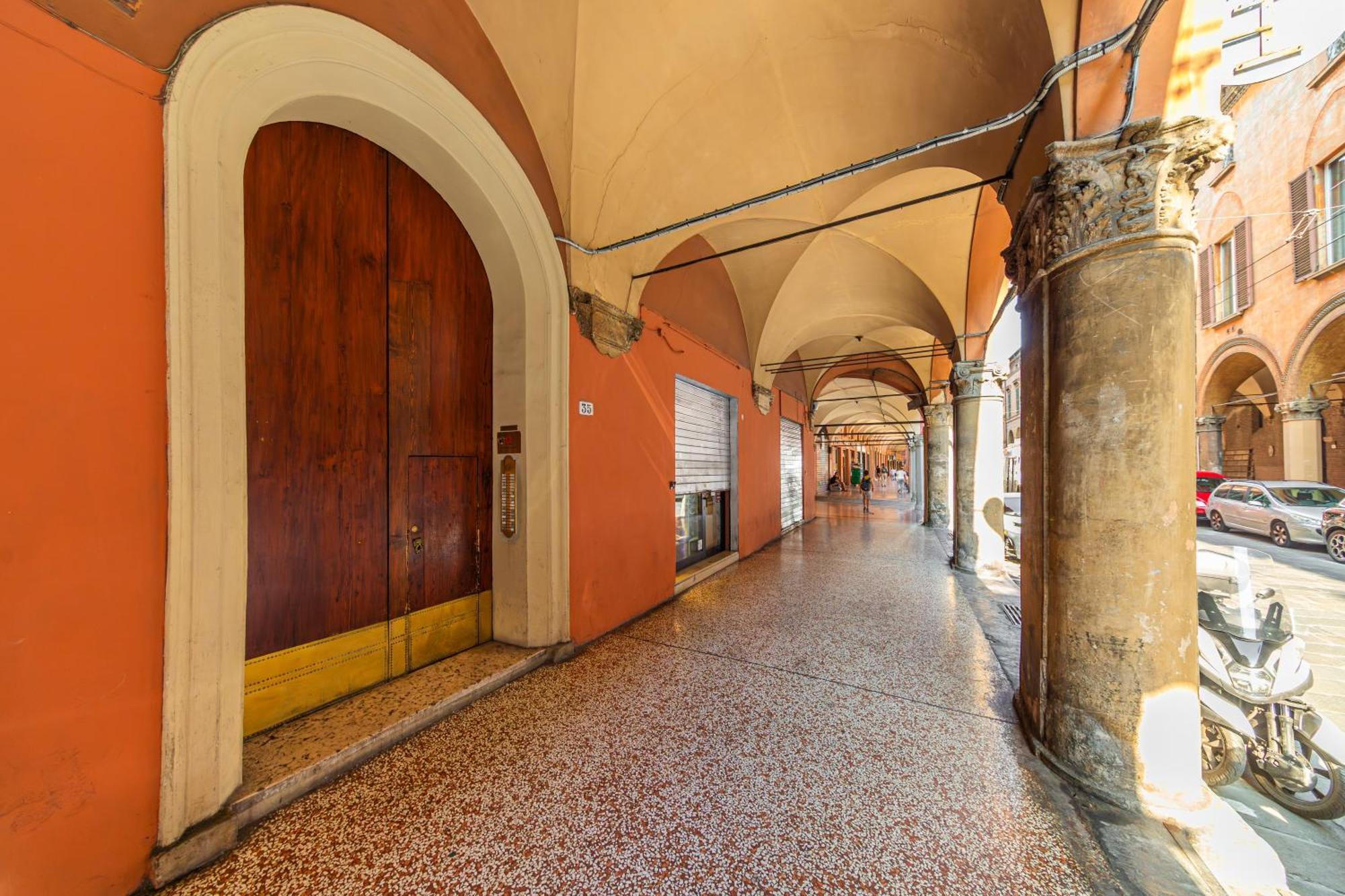 Ottobarratre - Nel Cuore Apartment Bologna