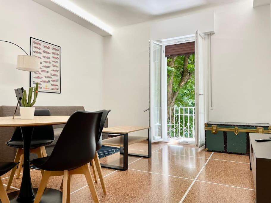 2 Separate Business Apartment
