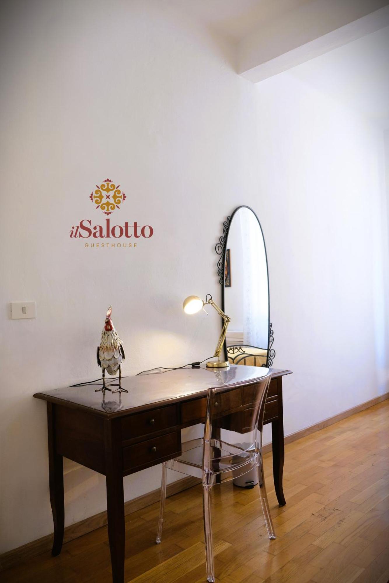 Il Salotto *