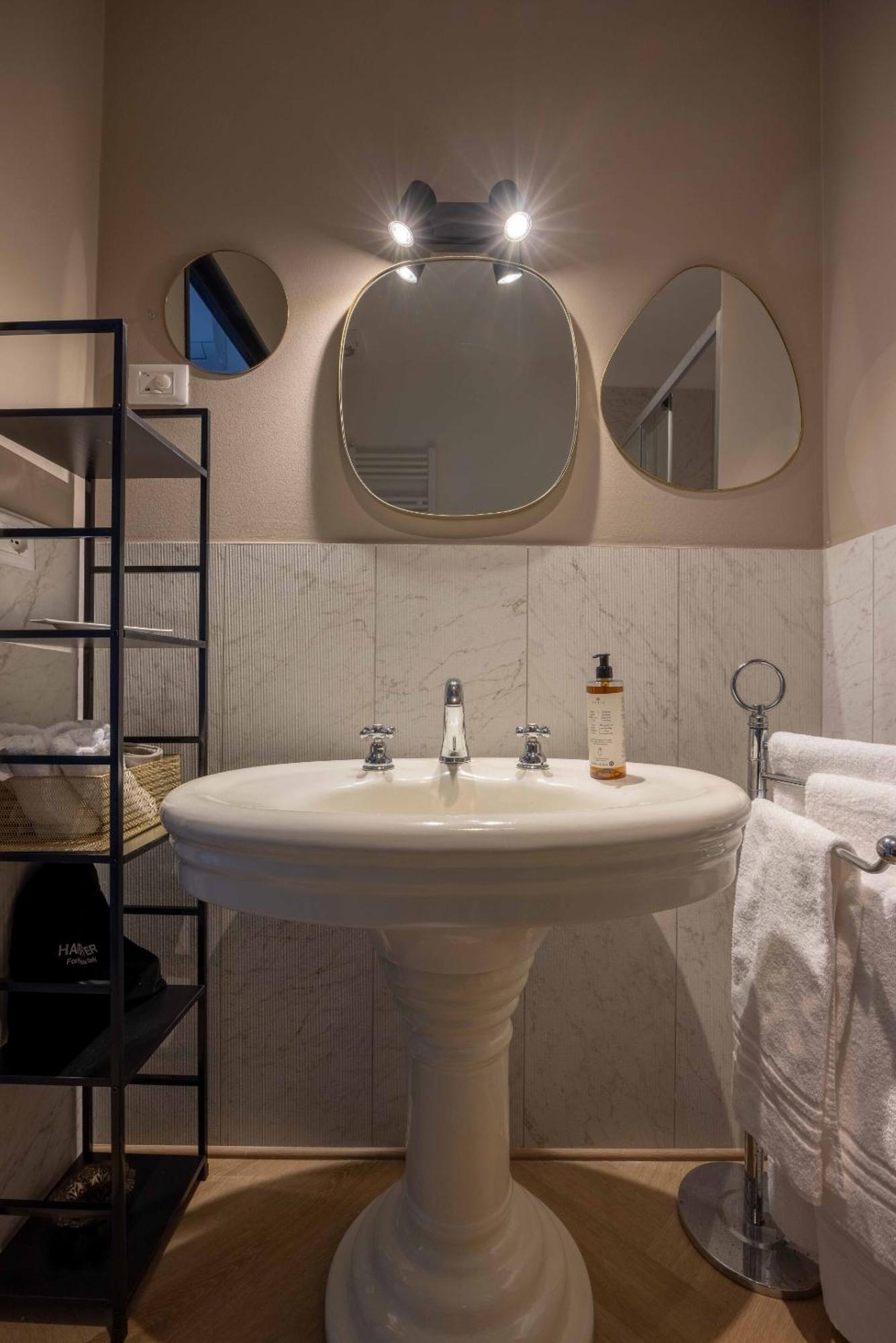 Bed & Breakfast Artieri Suites, Piazza Maggiore Bologna