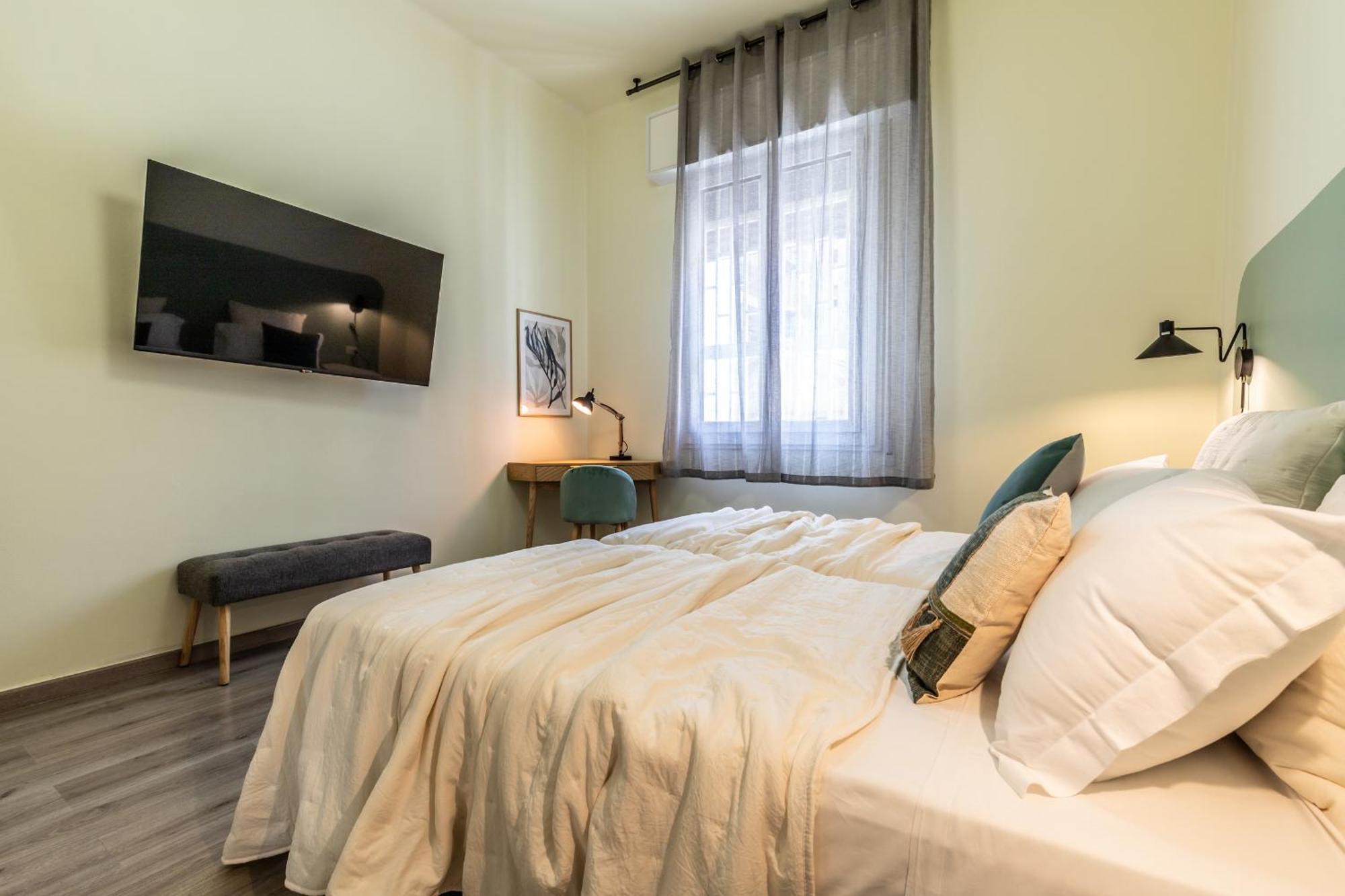 Housmart Emilia Levante 98 Apartment