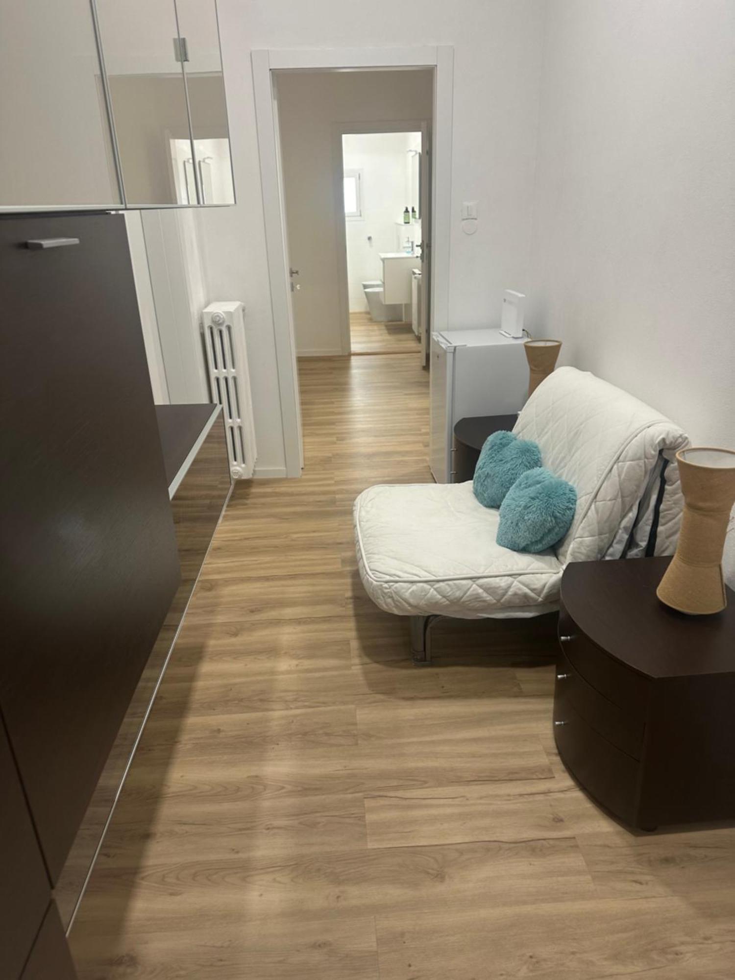 Bed & Breakfast Concerti, Stadio E Aeroporto *