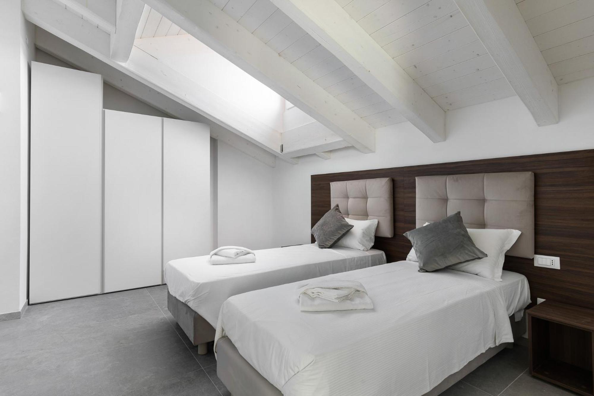Apartment Le Dodici Porte - De Maria 7 By District Bologna