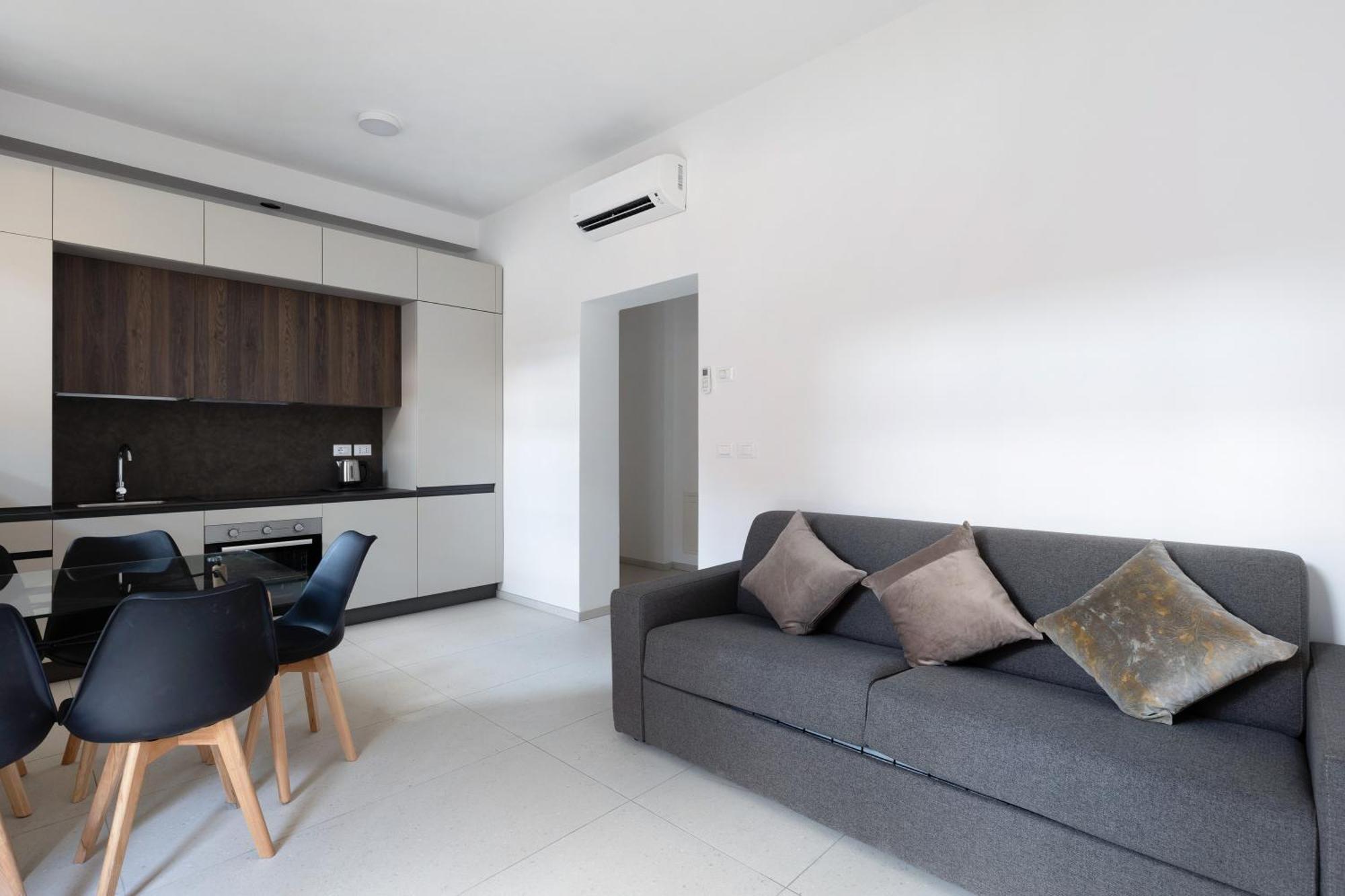 Le Dodici Porte - Zamboni 3 By District Apartment *
