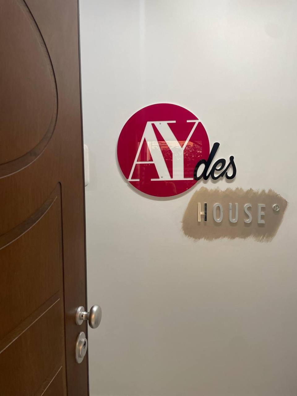 Via Emilia House - By Aydeshouse Apartment