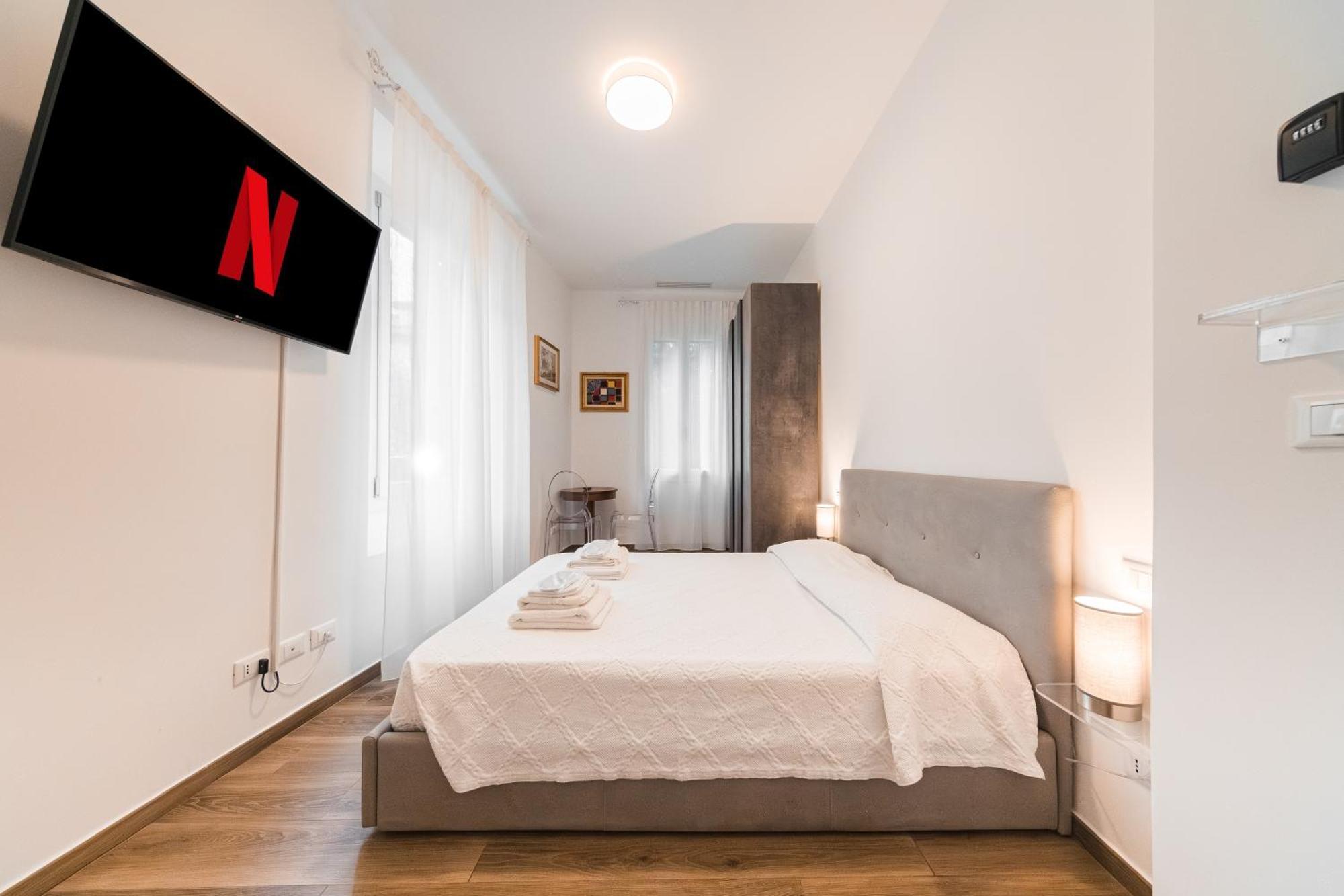 New - Venturini In Centre * Bologna