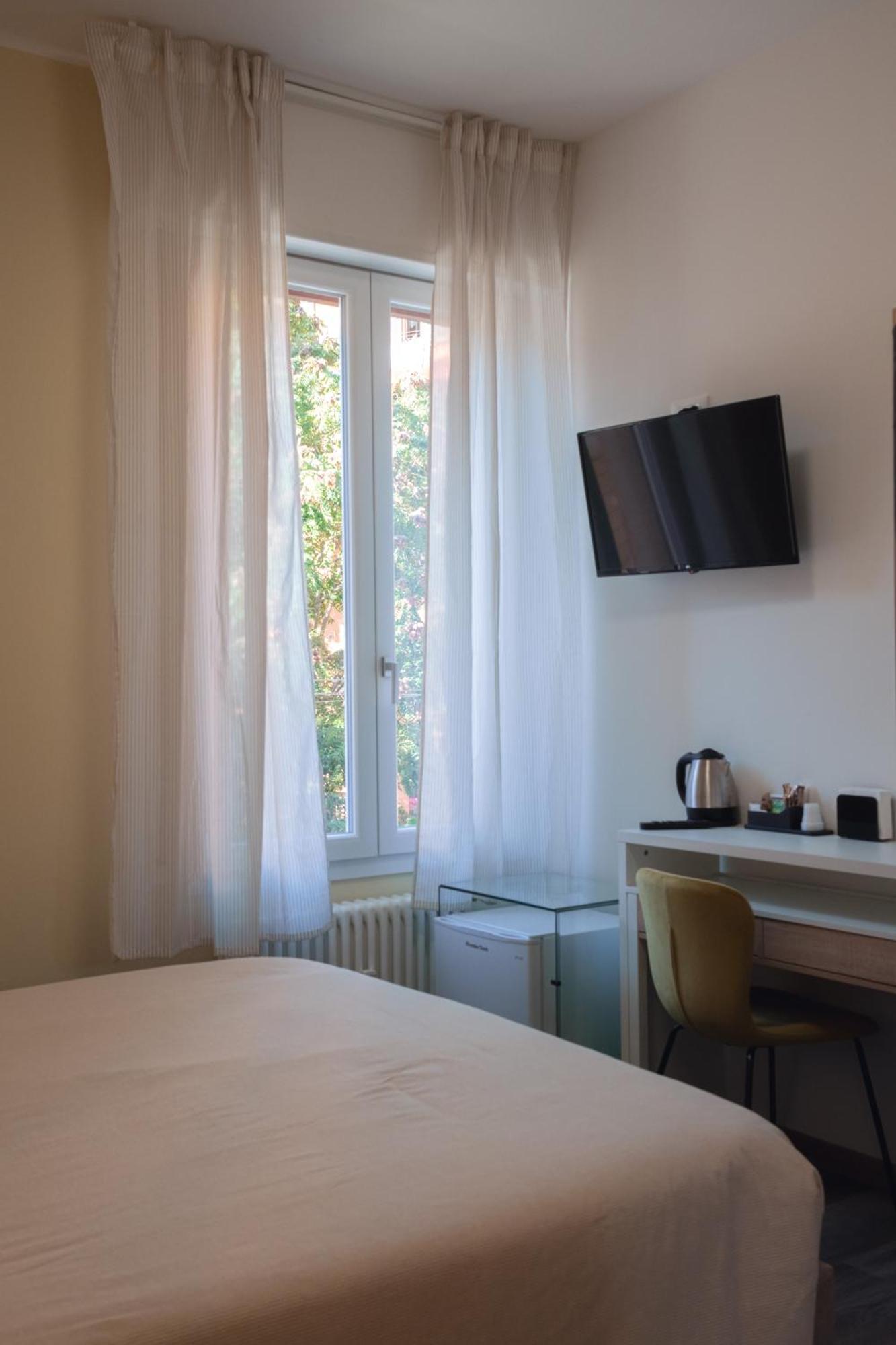 Guest house Vikos Bologna