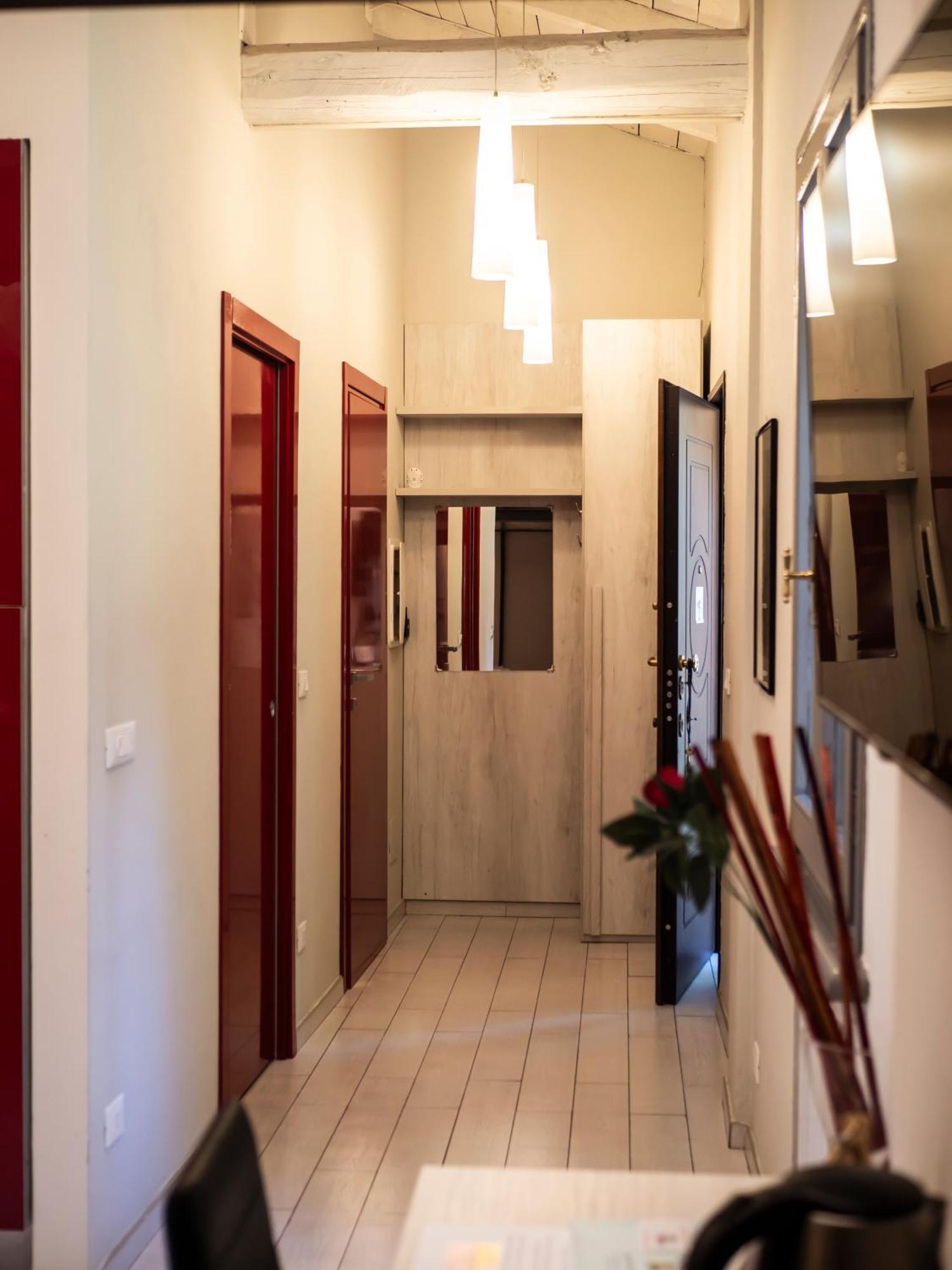 Carlotta Fiera Apartment Bologna