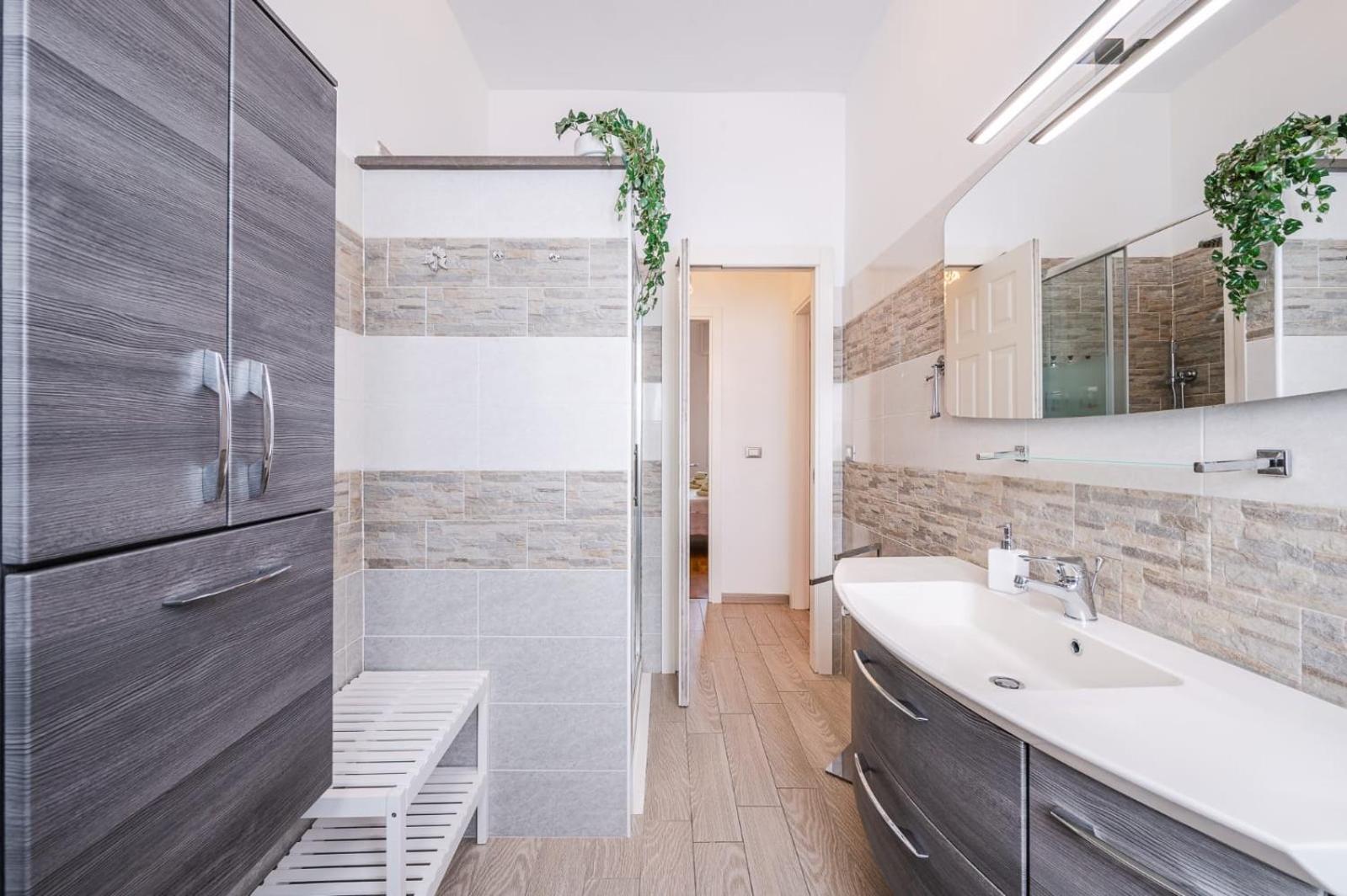 Le Cinque Rose Airport Apartment Bologna
