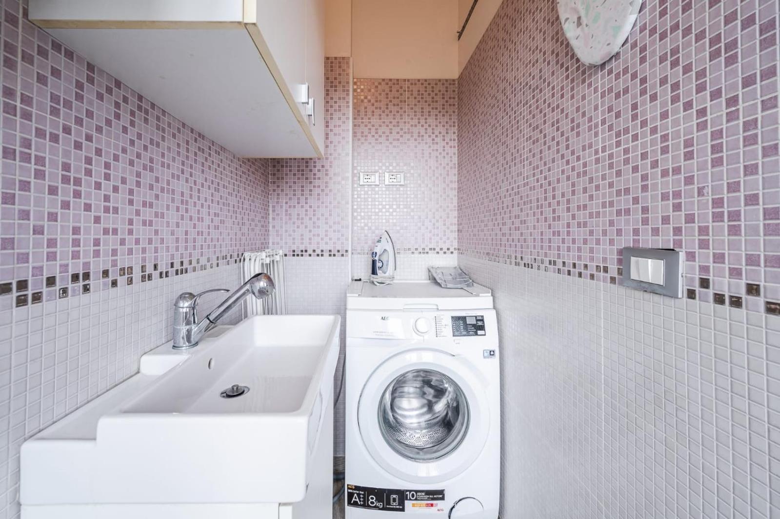 Le Cinque Rose Airport Appartement