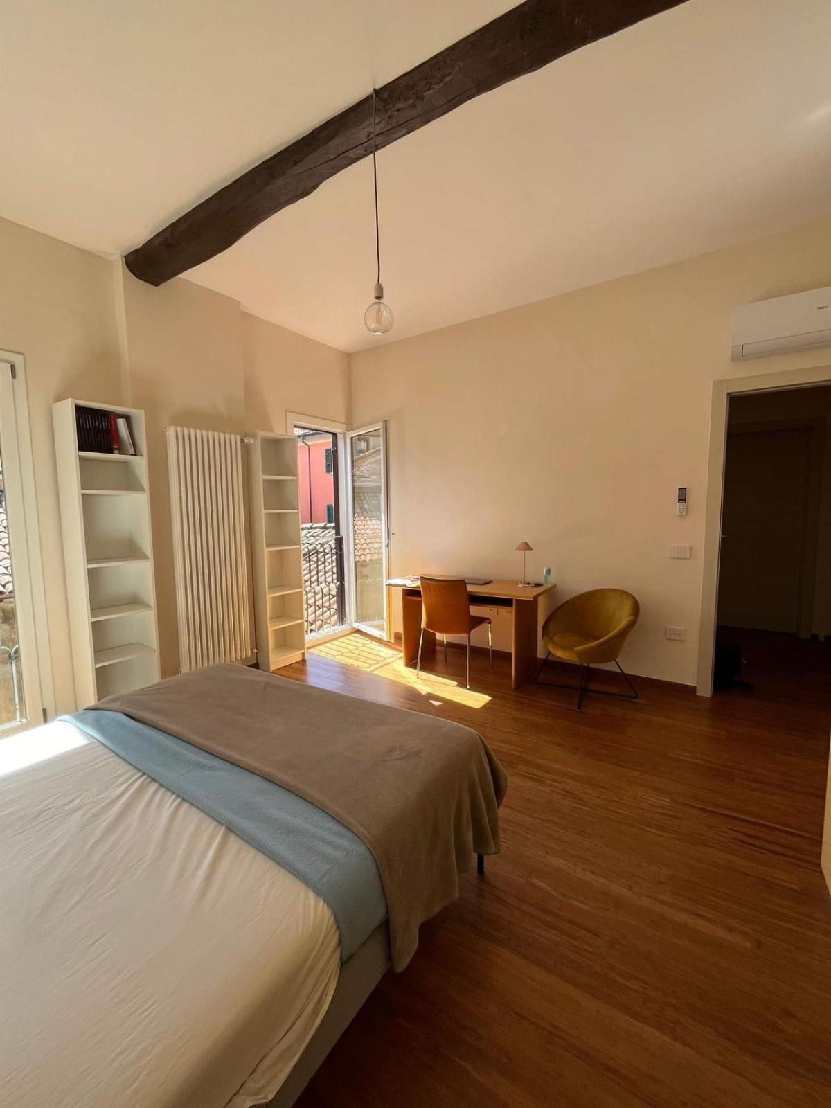 Moderno In Piazza Aldrovandi Apartment
