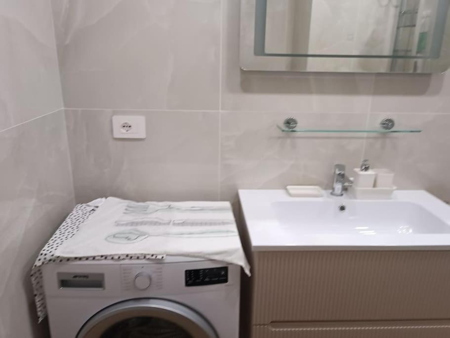 Apartment Silver Azzo Gardino N 9 Interno 4-3 Bologna